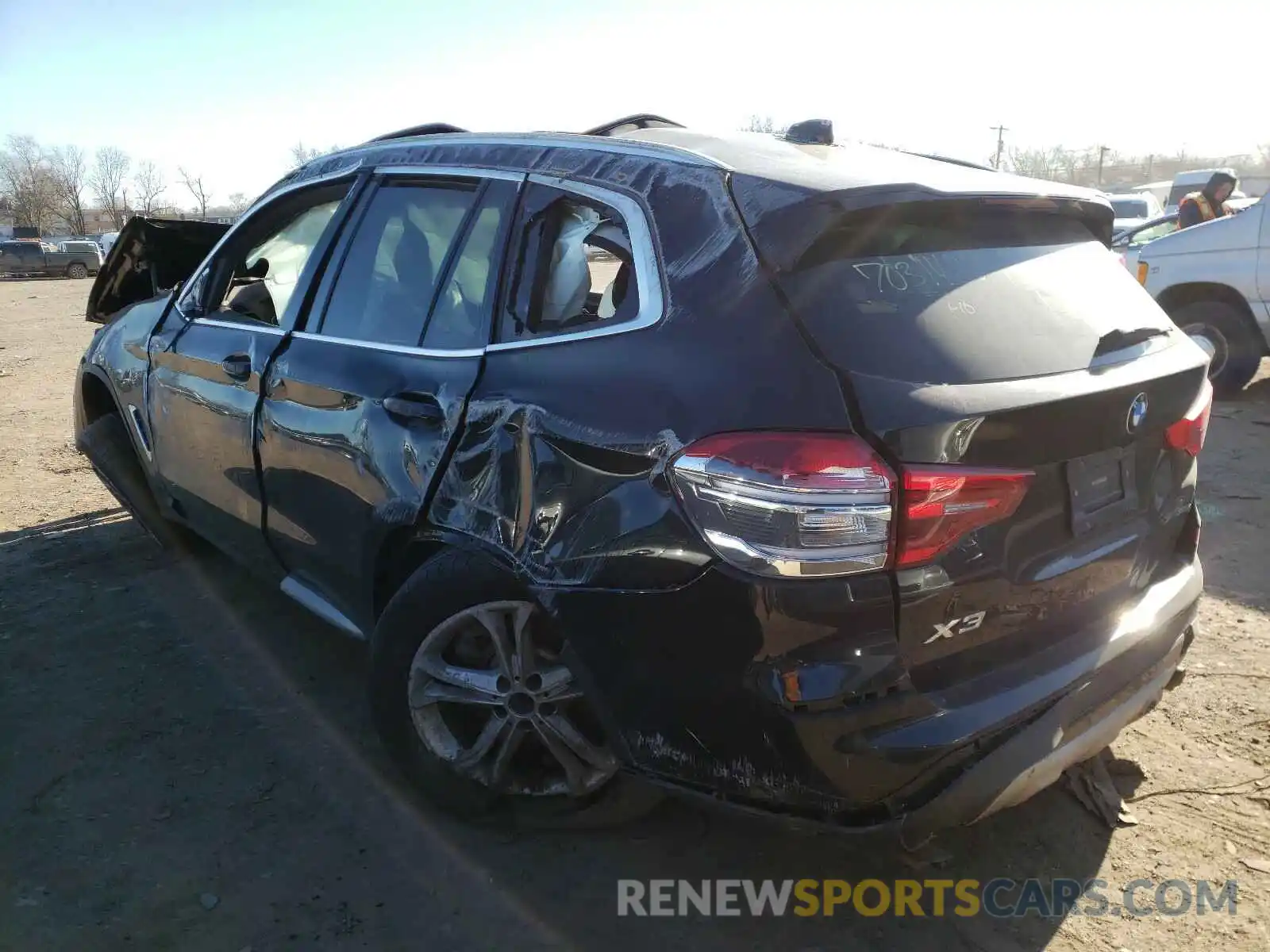 3 Фотография поврежденного автомобиля 5UXTR9C53KLE18294 BMW X3 2019
