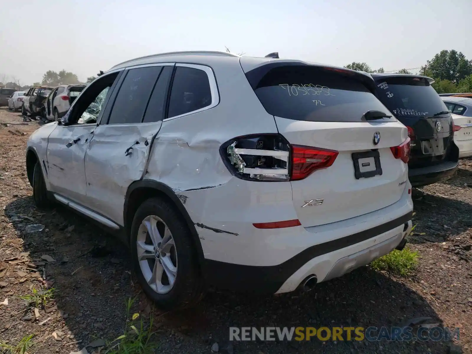 3 Photograph of a damaged car 5UXTR9C53KLE18618 BMW X3 2019