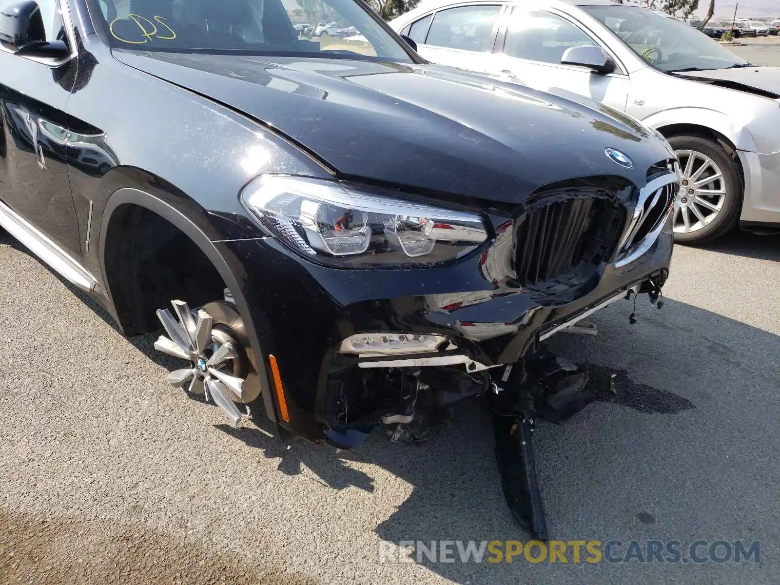 9 Photograph of a damaged car 5UXTR9C53KLE20238 BMW X3 2019