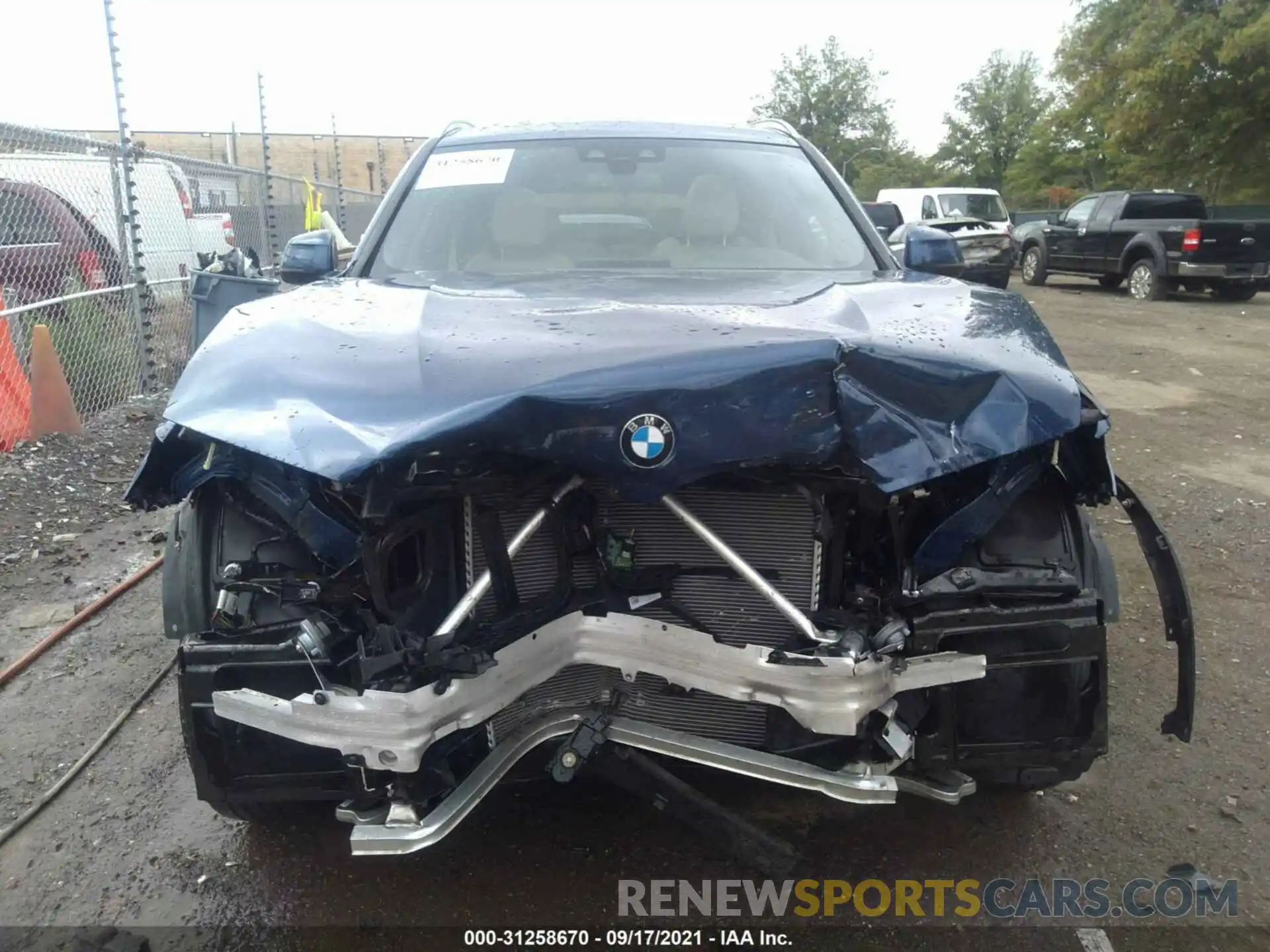 6 Photograph of a damaged car 5UXTR9C53KLP83328 BMW X3 2019