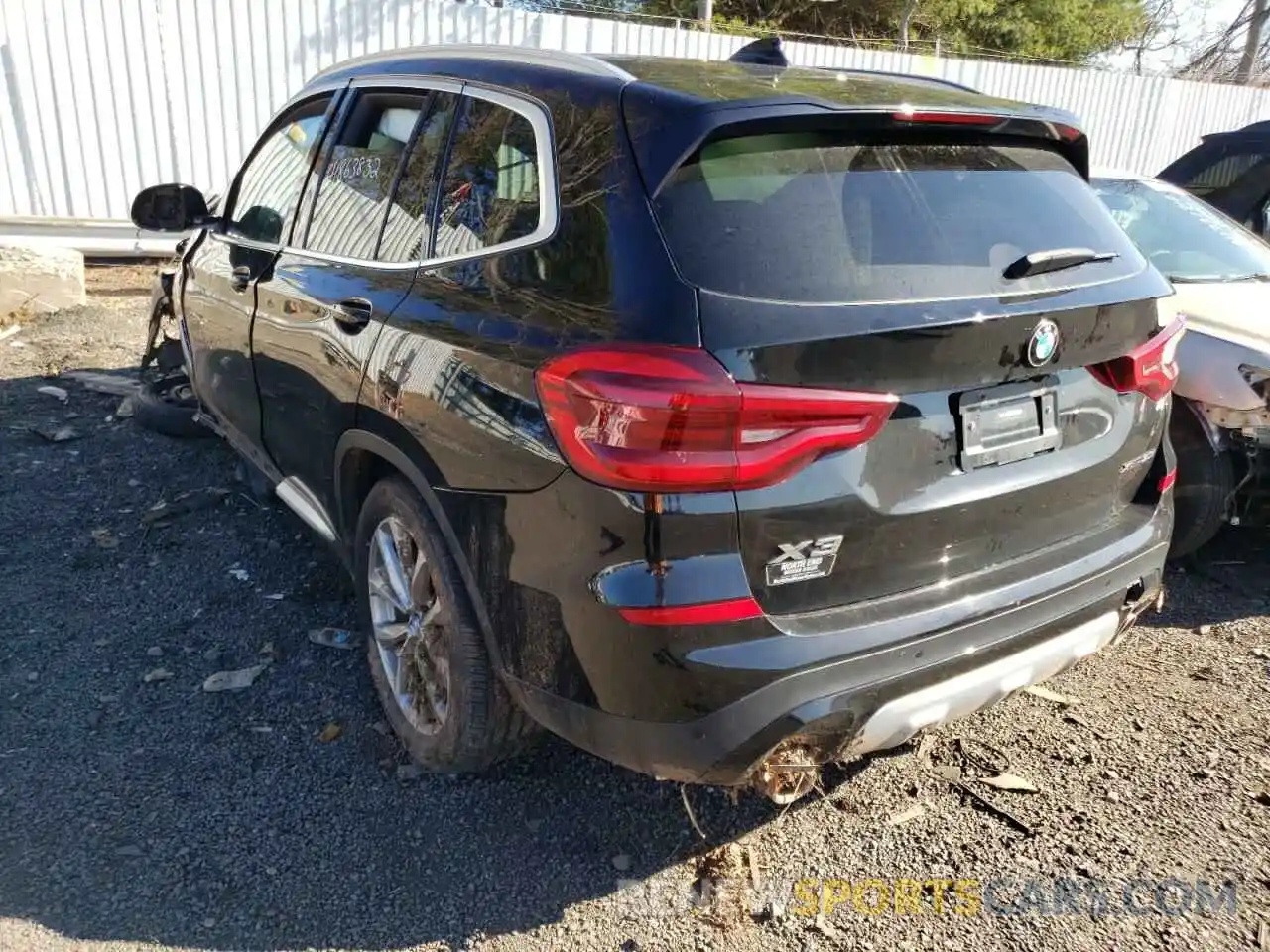 4 Photograph of a damaged car 5UXTR9C53KLP84298 BMW X3 2019