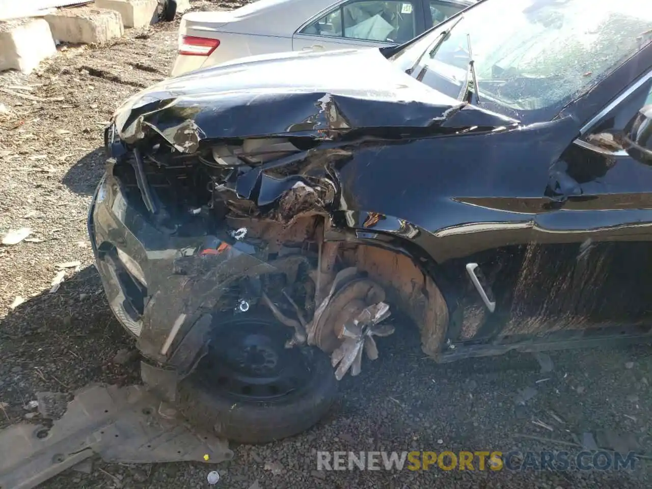 9 Photograph of a damaged car 5UXTR9C53KLP84298 BMW X3 2019