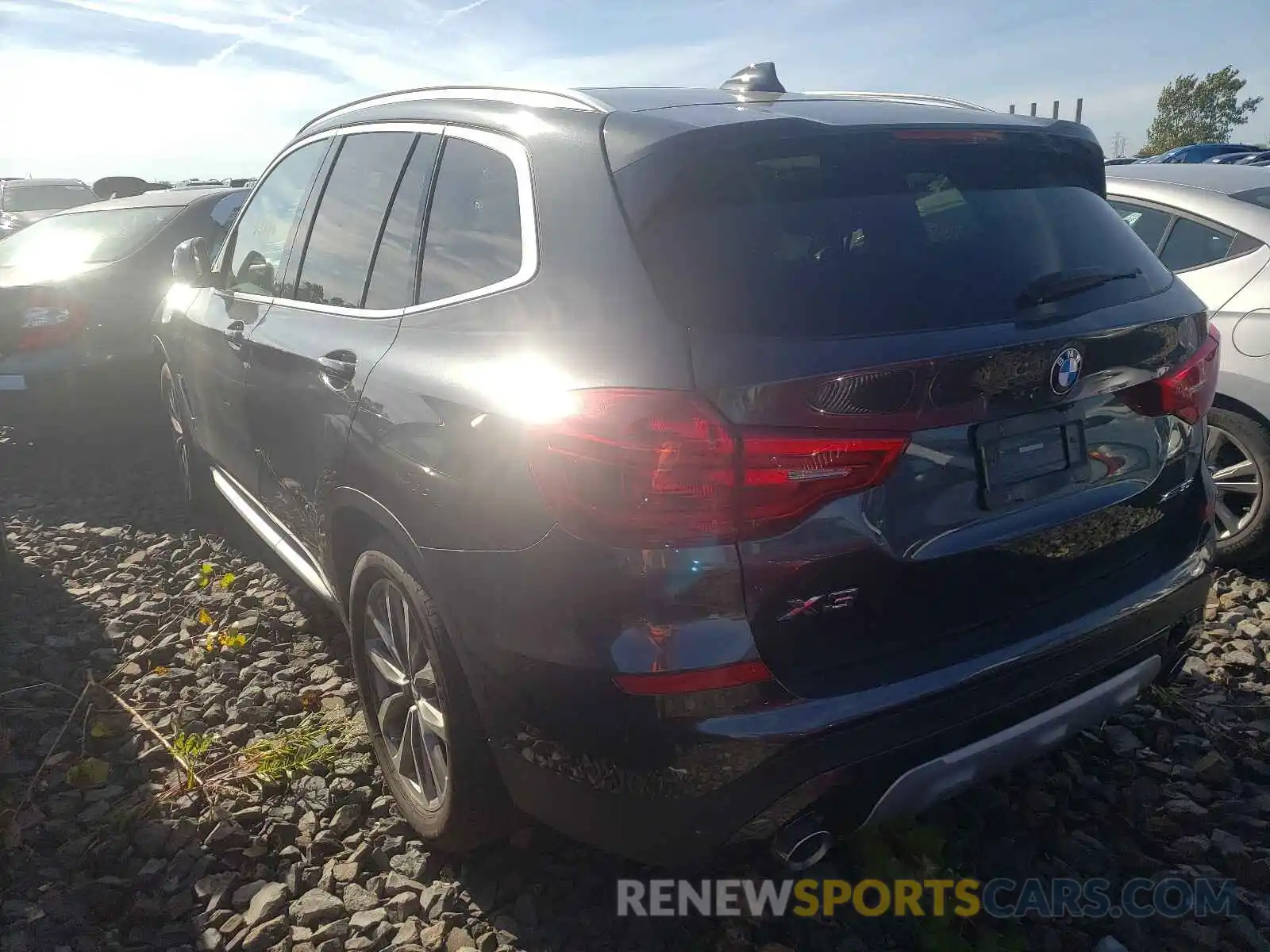 3 Photograph of a damaged car 5UXTR9C53KLP86651 BMW X3 2019