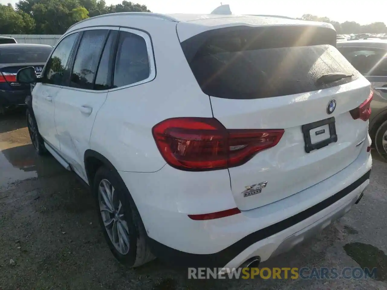 3 Photograph of a damaged car 5UXTR9C53KLP87380 BMW X3 2019