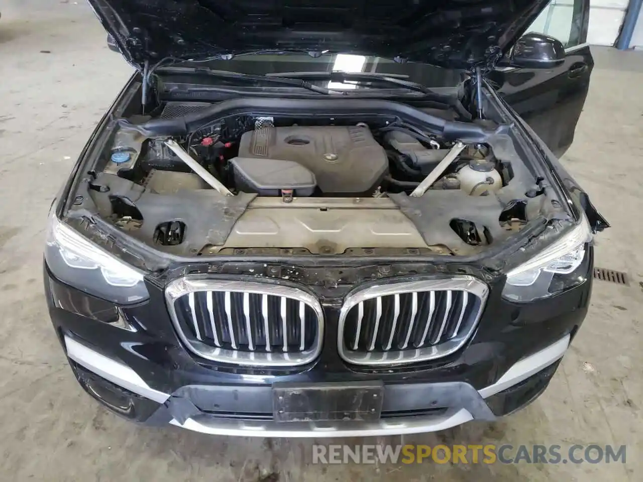 7 Photograph of a damaged car 5UXTR9C53KLP93700 BMW X3 2019