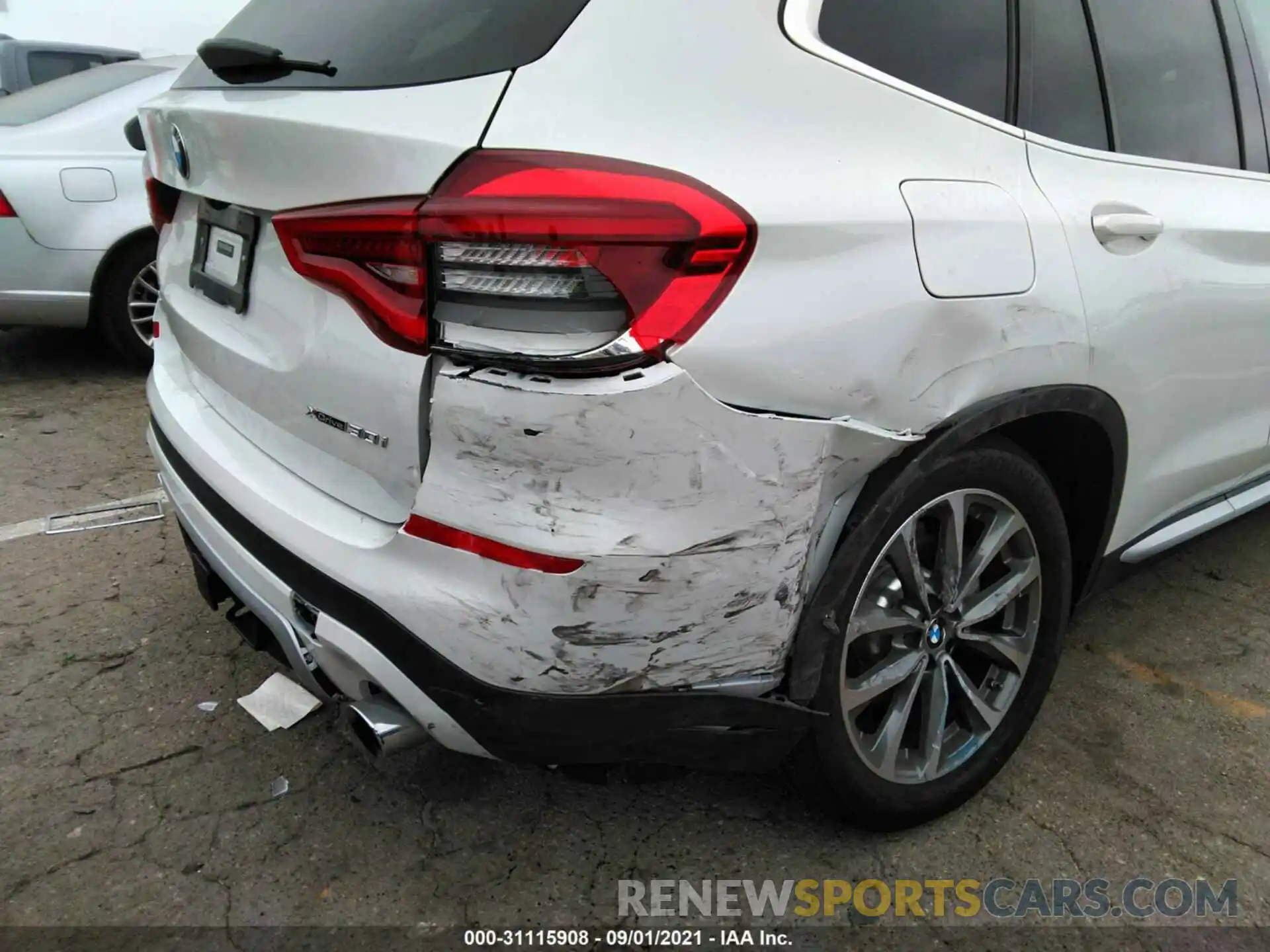 6 Photograph of a damaged car 5UXTR9C53KLP94992 BMW X3 2019