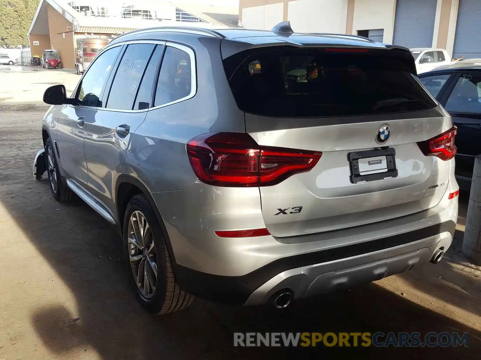 3 Photograph of a damaged car 5UXTR9C53KLP97195 BMW X3 2019