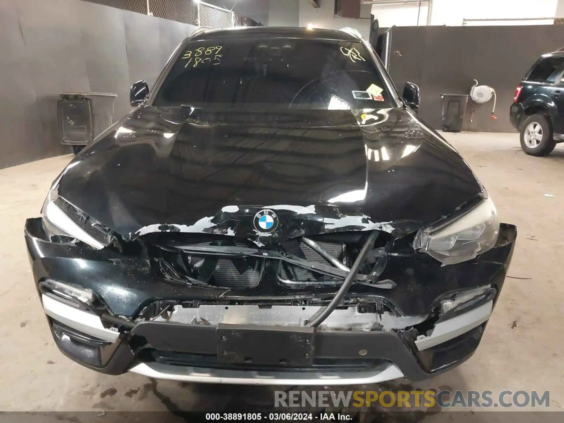 12 Photograph of a damaged car 5UXTR9C54KLD90733 BMW X3 2019