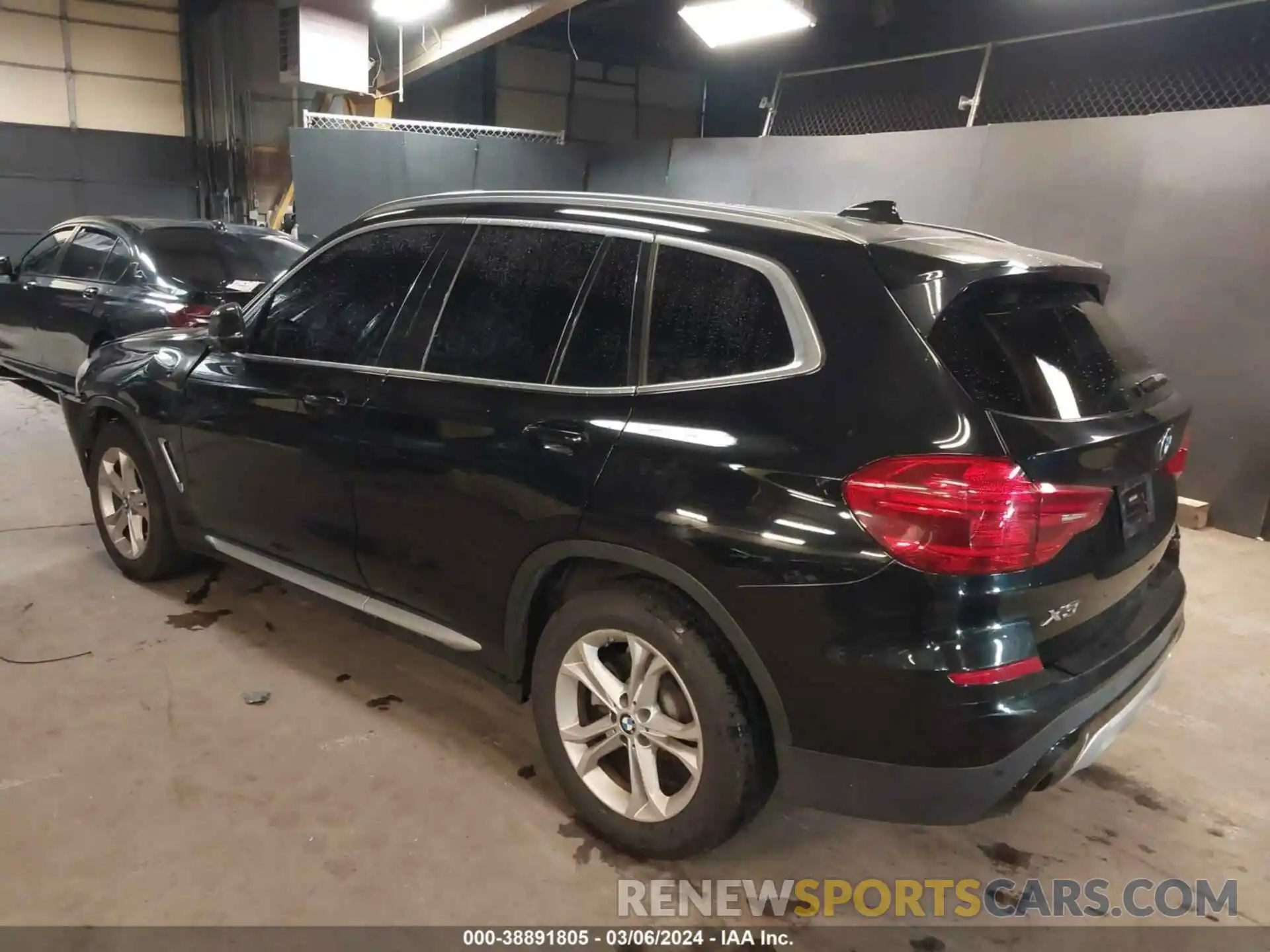 3 Photograph of a damaged car 5UXTR9C54KLD90733 BMW X3 2019