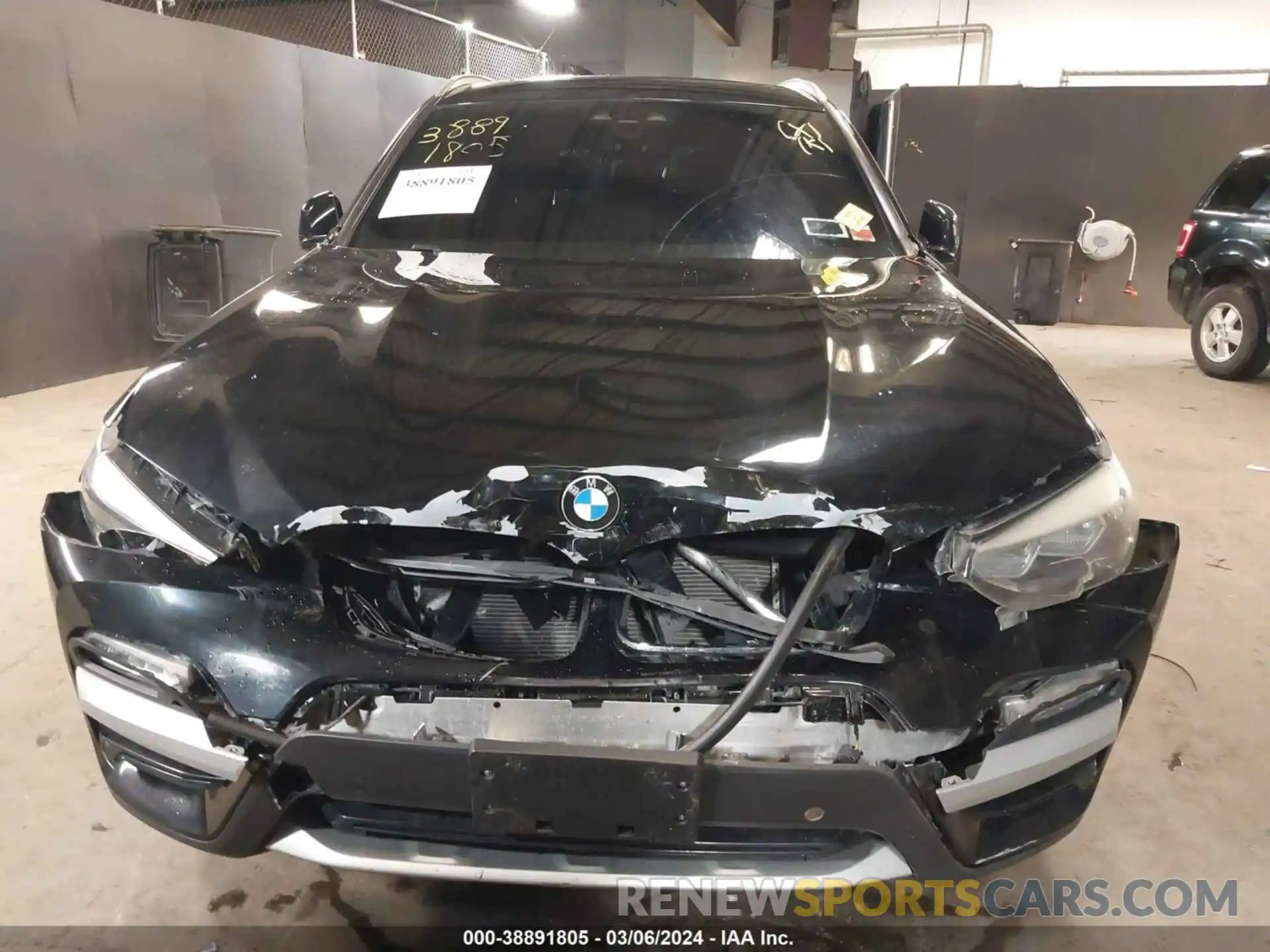 6 Photograph of a damaged car 5UXTR9C54KLD90733 BMW X3 2019