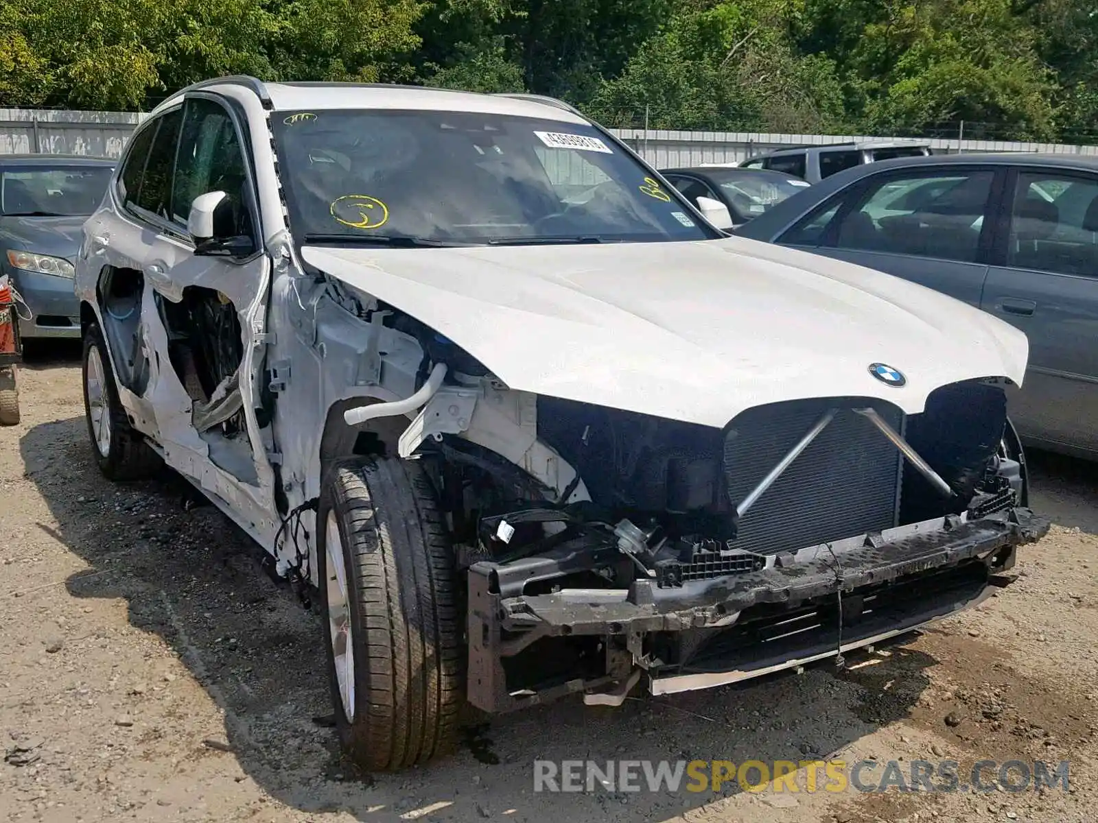 1 Photograph of a damaged car 5UXTR9C54KLD93082 BMW X3 2019