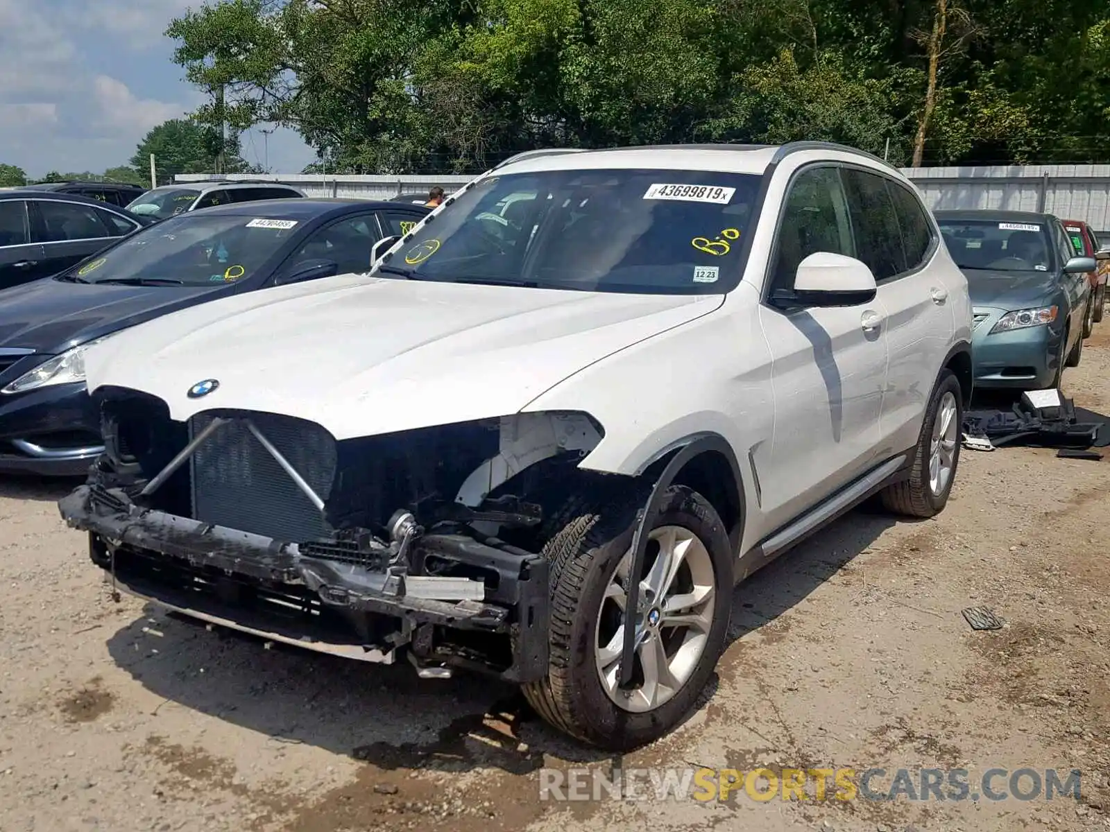 2 Photograph of a damaged car 5UXTR9C54KLD93082 BMW X3 2019