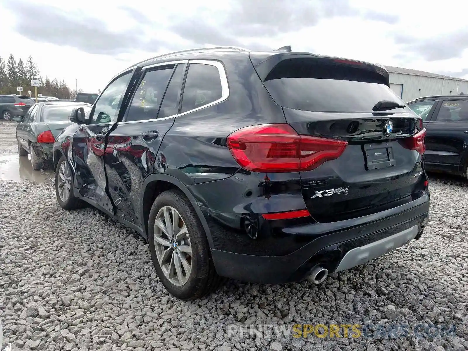 3 Photograph of a damaged car 5UXTR9C54KLD95995 BMW X3 2019