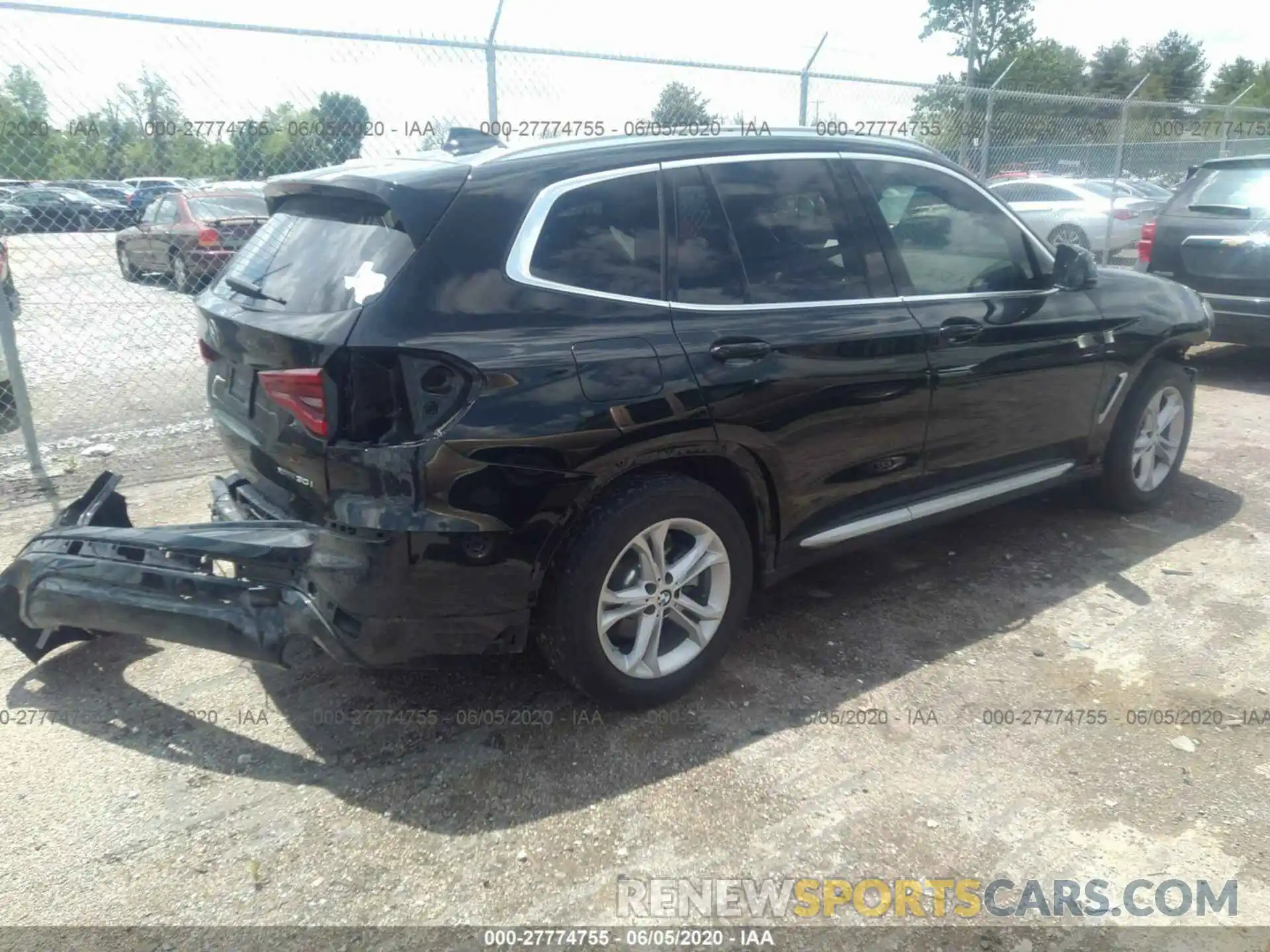 4 Photograph of a damaged car 5UXTR9C54KLD96306 BMW X3 2019