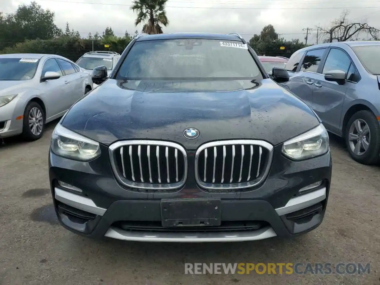 5 Photograph of a damaged car 5UXTR9C54KLD98797 BMW X3 2019