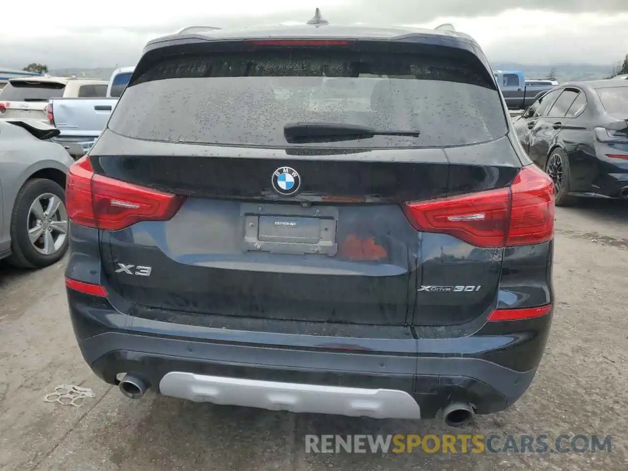 6 Photograph of a damaged car 5UXTR9C54KLD98797 BMW X3 2019