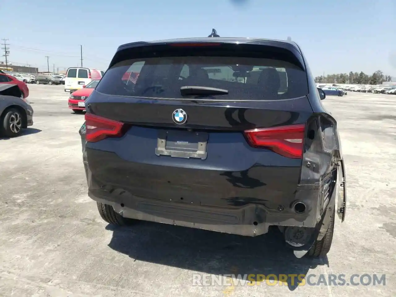 9 Photograph of a damaged car 5UXTR9C54KLD99013 BMW X3 2019