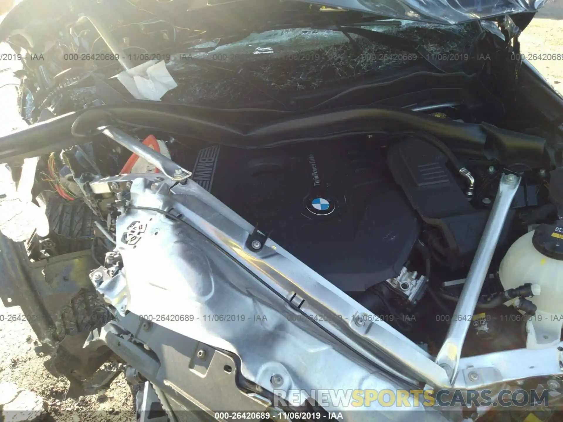 10 Photograph of a damaged car 5UXTR9C54KLE11533 BMW X3 2019