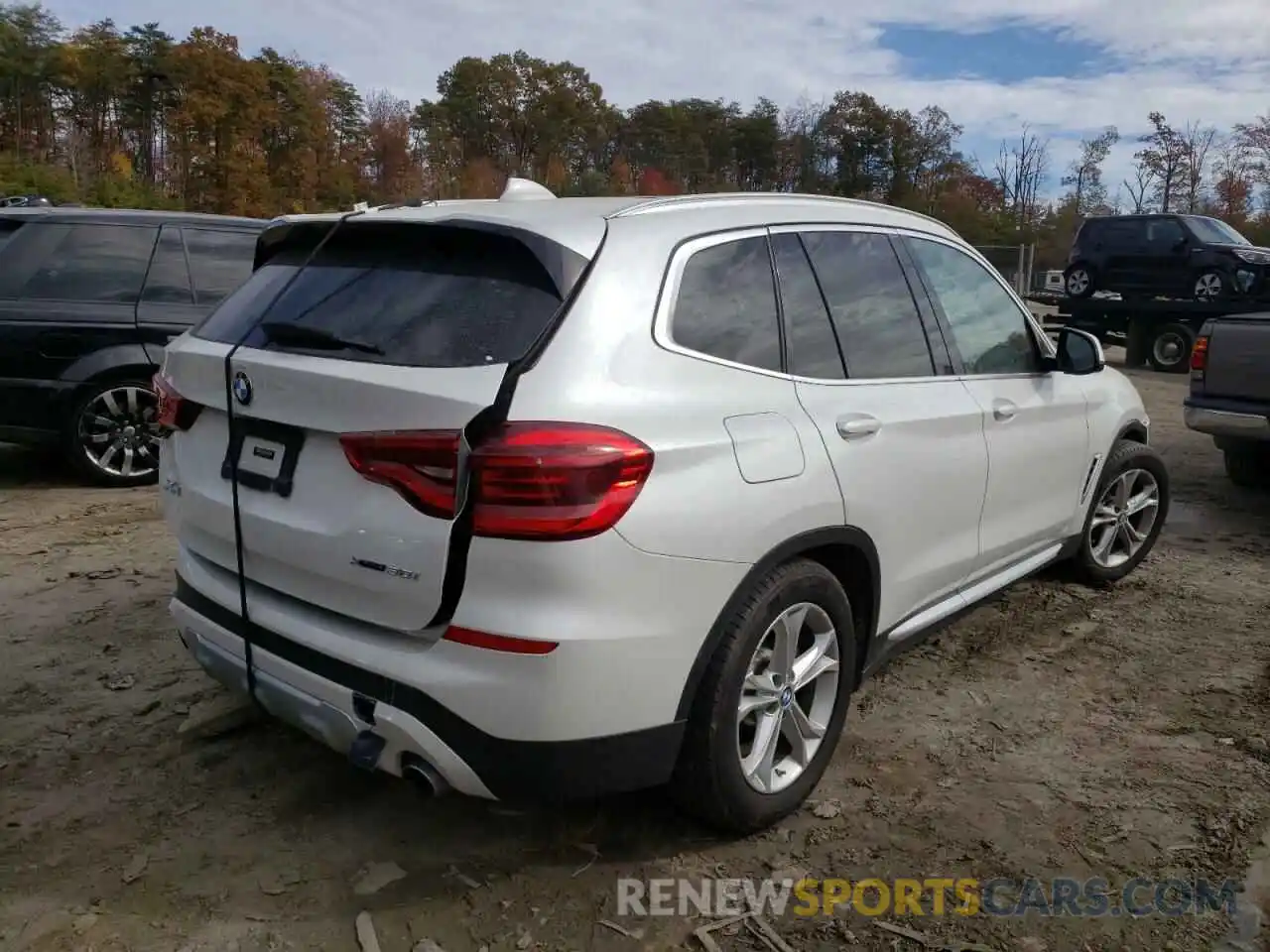 4 Photograph of a damaged car 5UXTR9C54KLE12133 BMW X3 2019