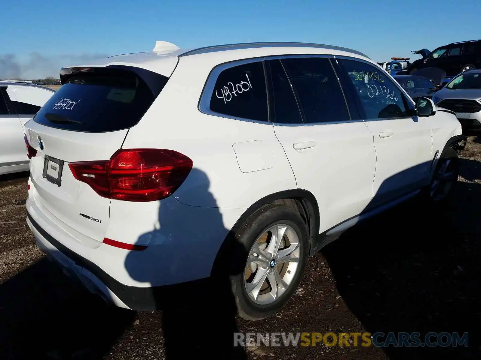 4 Photograph of a damaged car 5UXTR9C54KLE17977 BMW X3 2019