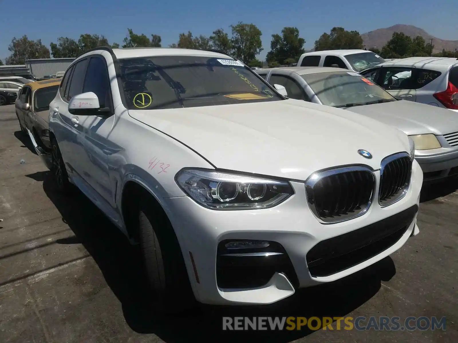 1 Photograph of a damaged car 5UXTR9C54KLE18093 BMW X3 2019