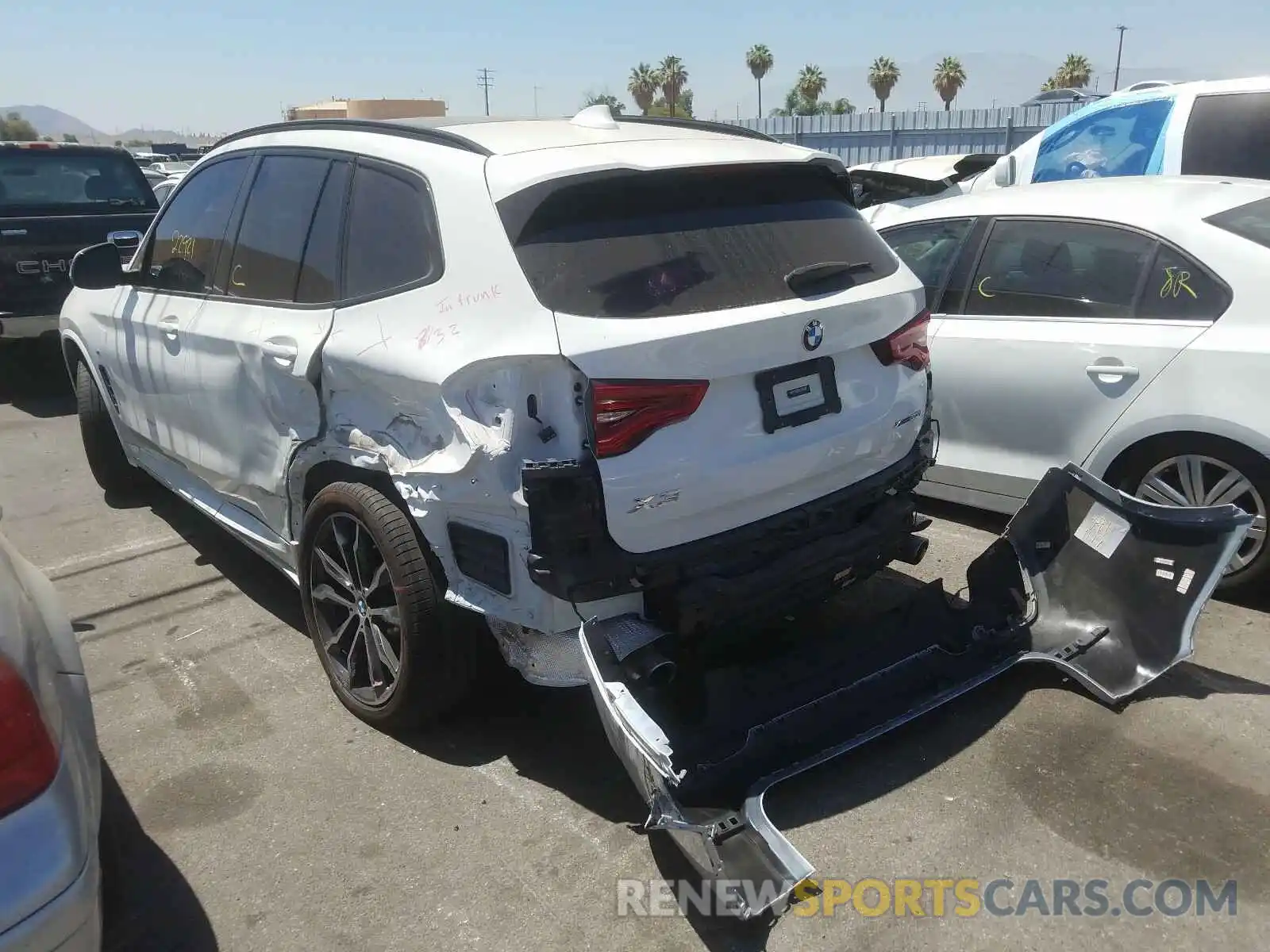 3 Photograph of a damaged car 5UXTR9C54KLE18093 BMW X3 2019