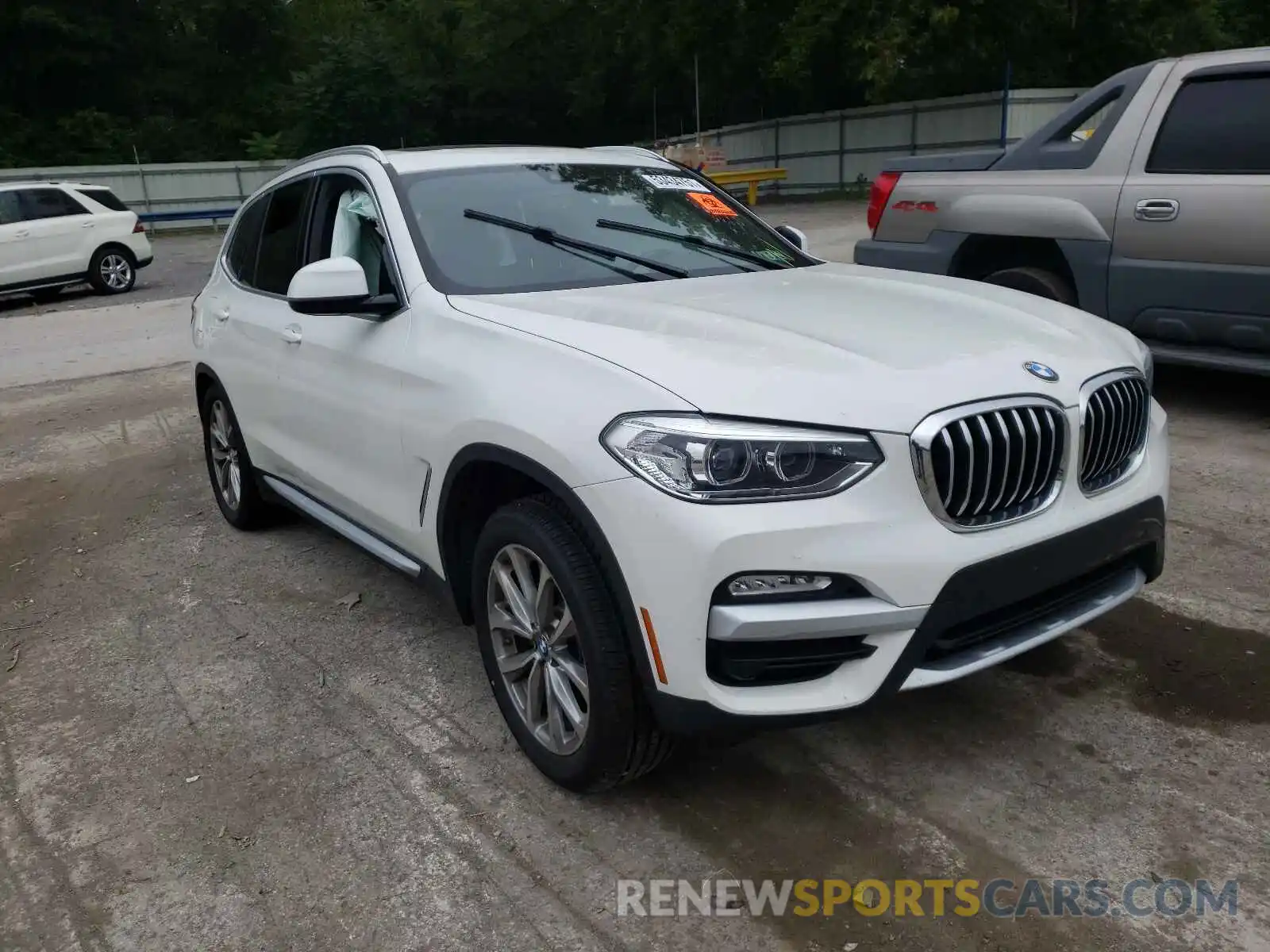 1 Photograph of a damaged car 5UXTR9C54KLE18353 BMW X3 2019