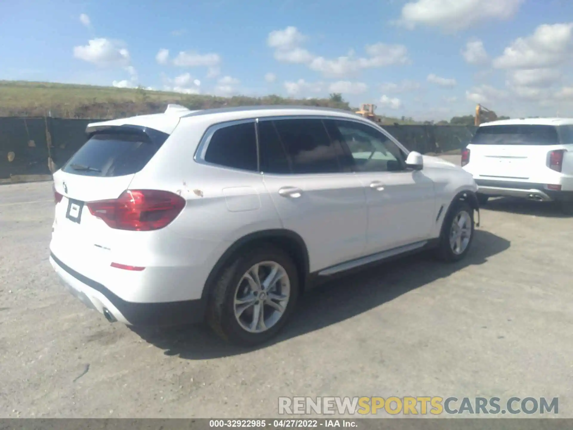 4 Photograph of a damaged car 5UXTR9C54KLE18370 BMW X3 2019