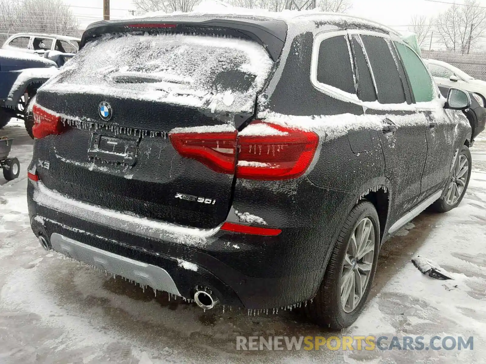 4 Фотография поврежденного автомобиля 5UXTR9C54KLE19387 BMW X3 2019