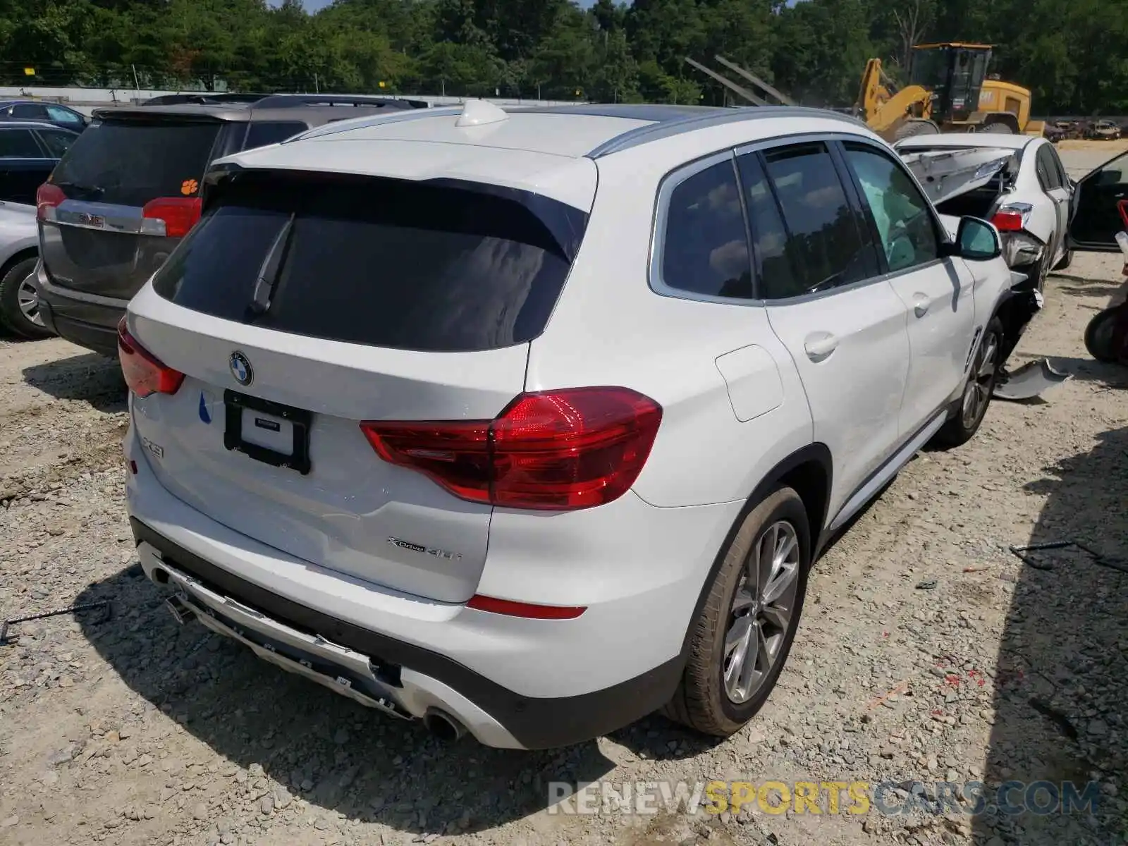 4 Фотография поврежденного автомобиля 5UXTR9C54KLE20541 BMW X3 2019