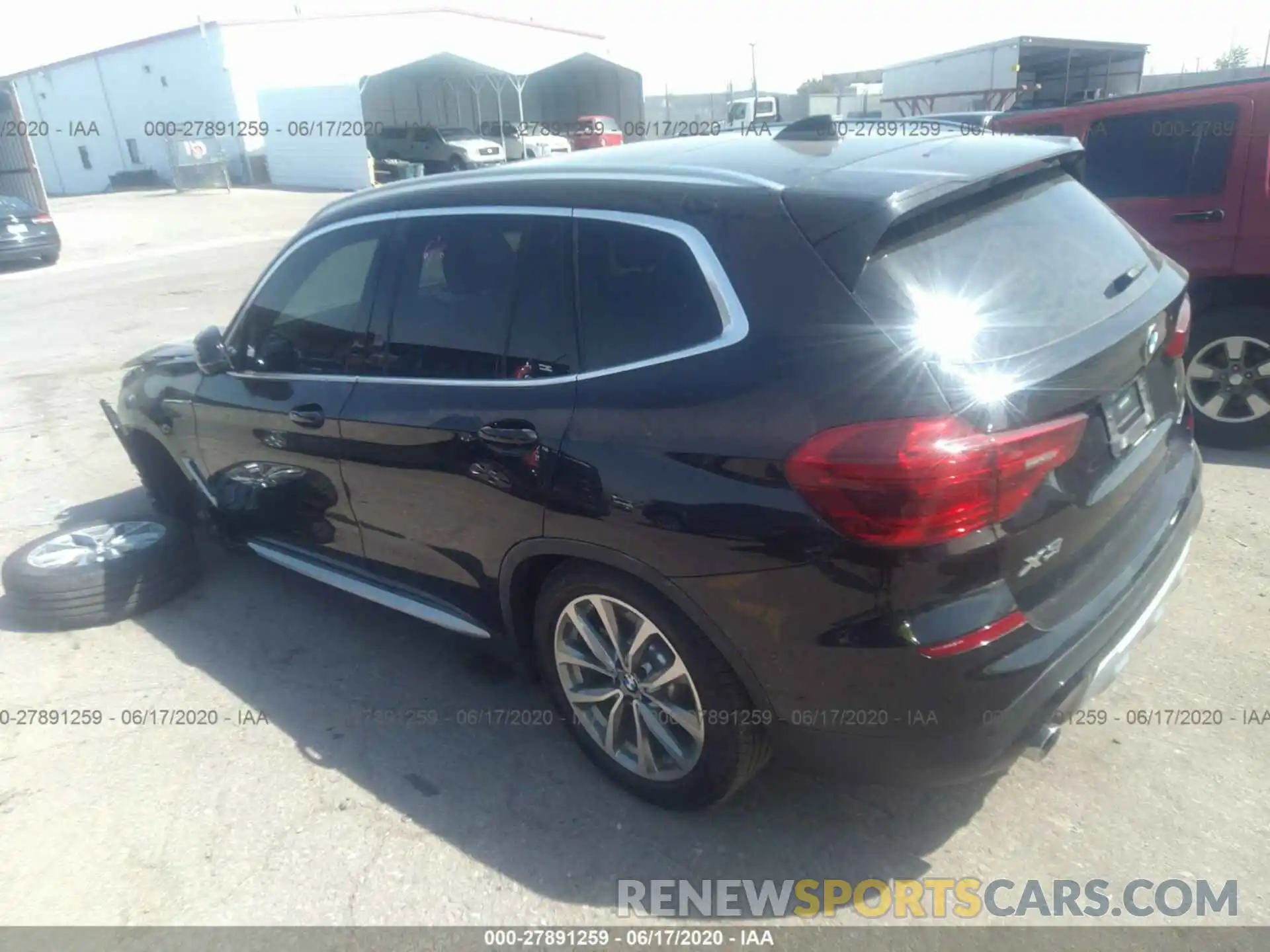 3 Photograph of a damaged car 5UXTR9C54KLE20622 BMW X3 2019