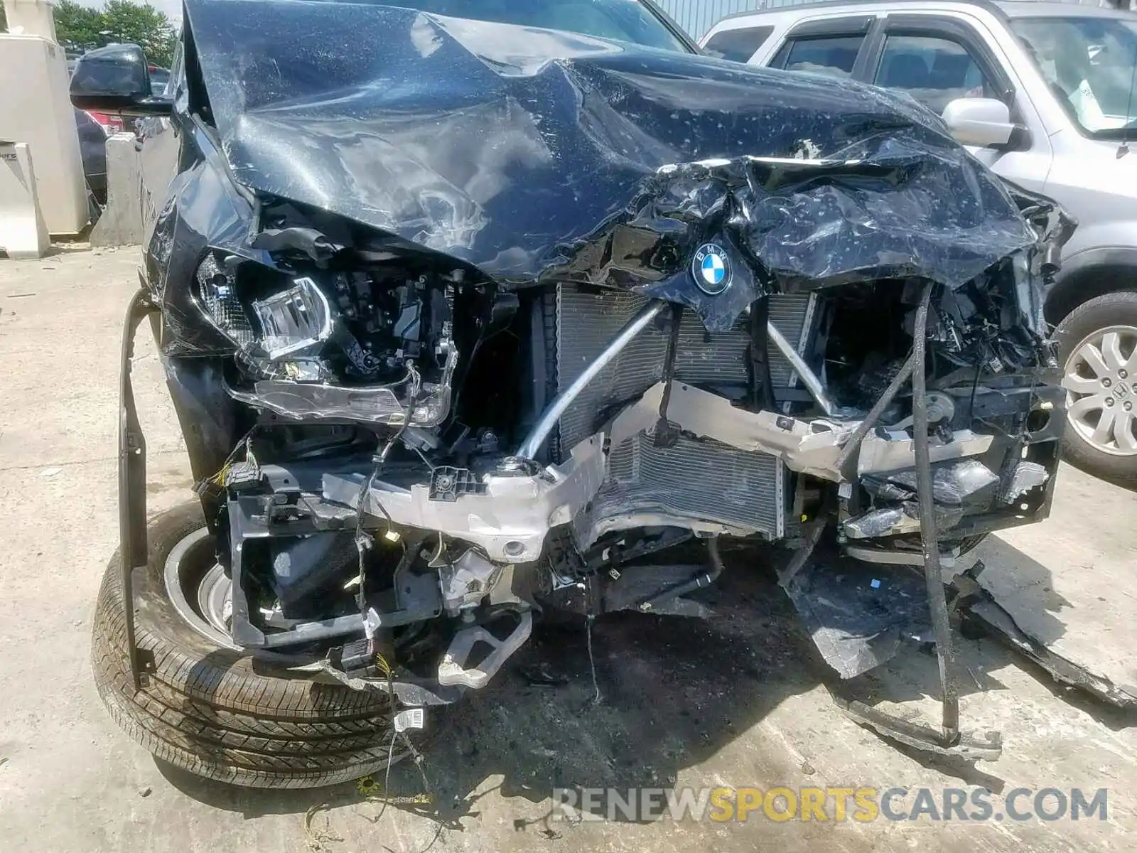 9 Photograph of a damaged car 5UXTR9C54KLP81023 BMW X3 2019