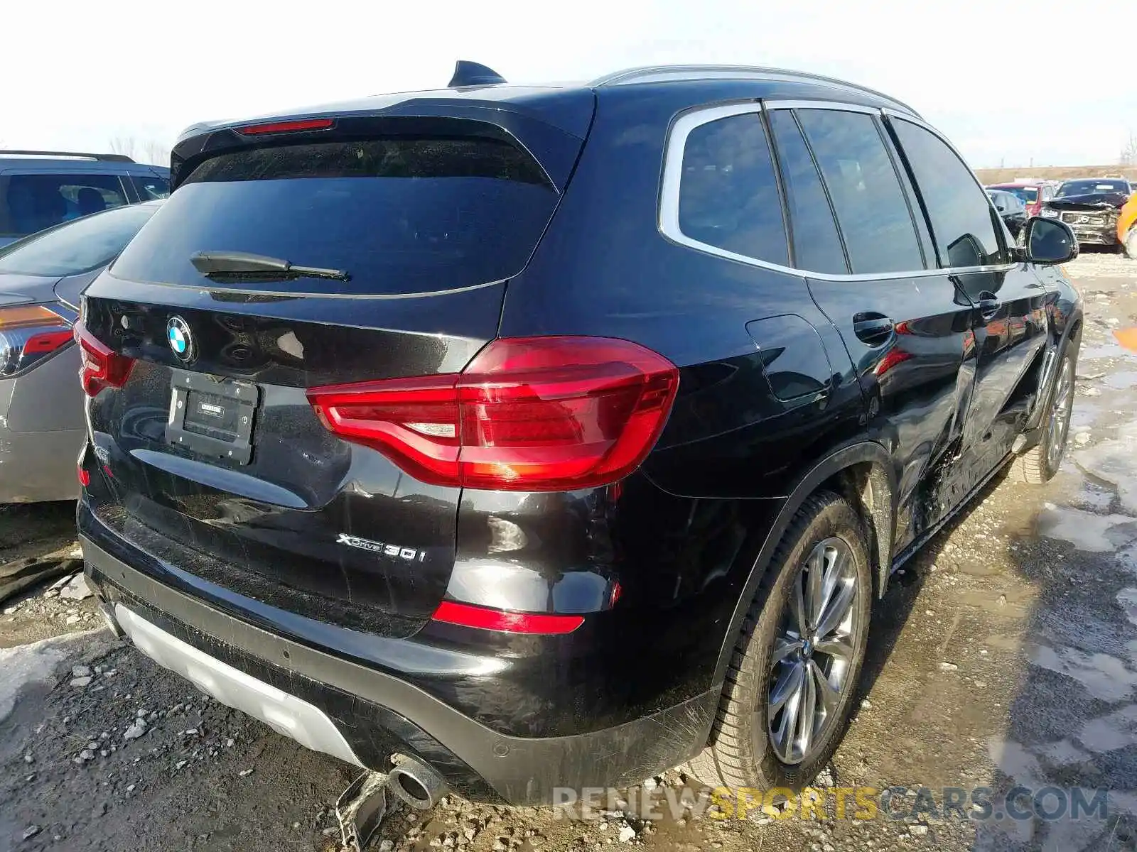 4 Фотография поврежденного автомобиля 5UXTR9C54KLP81362 BMW X3 2019