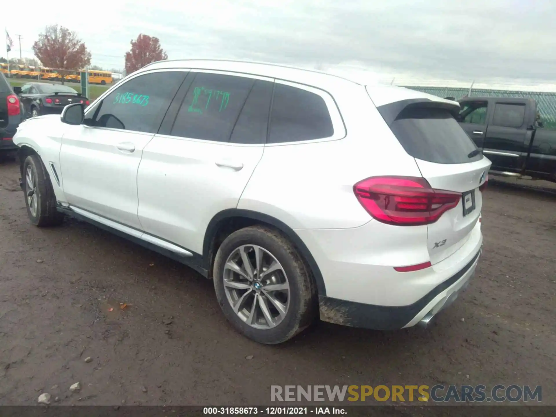 3 Photograph of a damaged car 5UXTR9C54KLP81703 BMW X3 2019