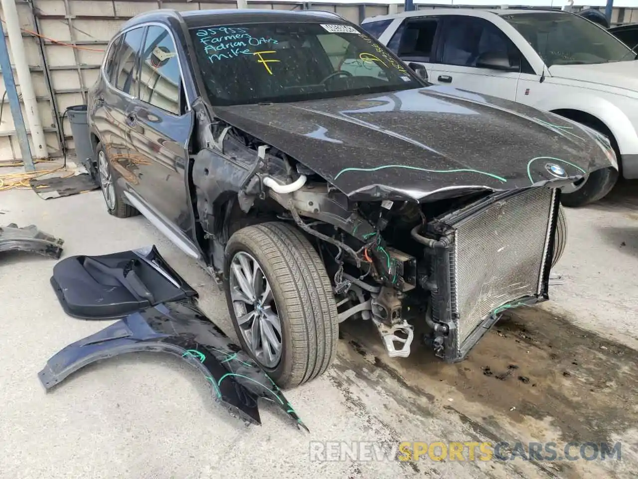 1 Photograph of a damaged car 5UXTR9C54KLP85637 BMW X3 2019