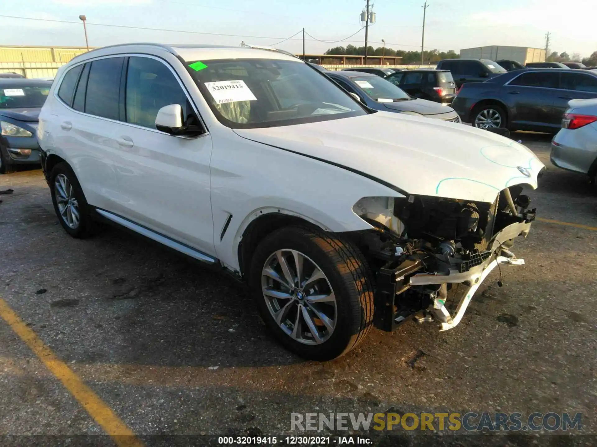 1 Photograph of a damaged car 5UXTR9C54KLP91891 BMW X3 2019