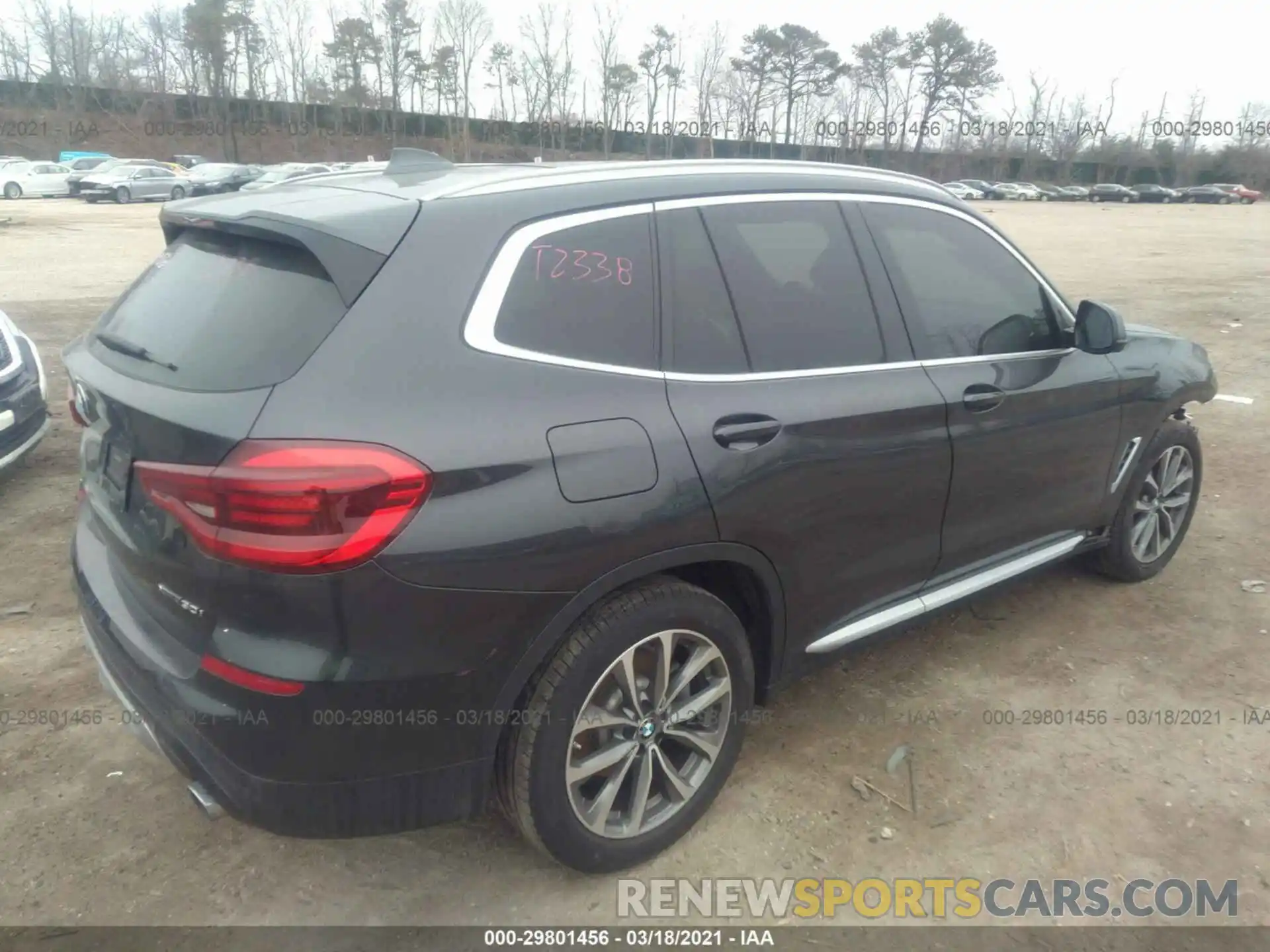 4 Photograph of a damaged car 5UXTR9C54KLP96976 BMW X3 2019