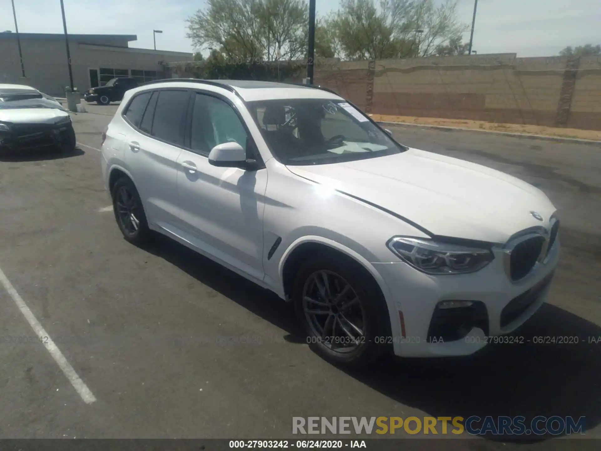 1 Photograph of a damaged car 5UXTR9C54KLR07381 BMW X3 2019