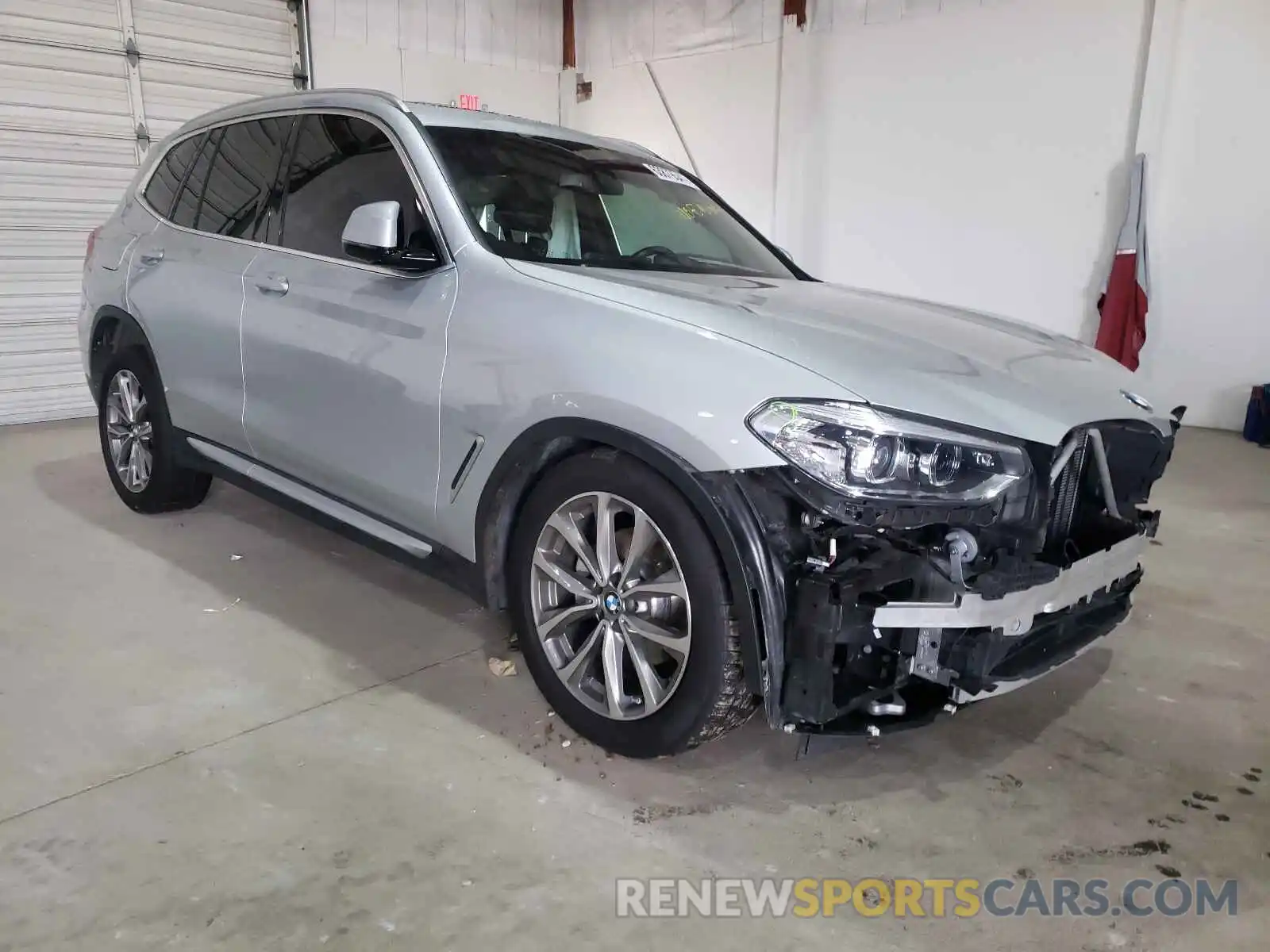 1 Photograph of a damaged car 5UXTR9C54KLR08689 BMW X3 2019