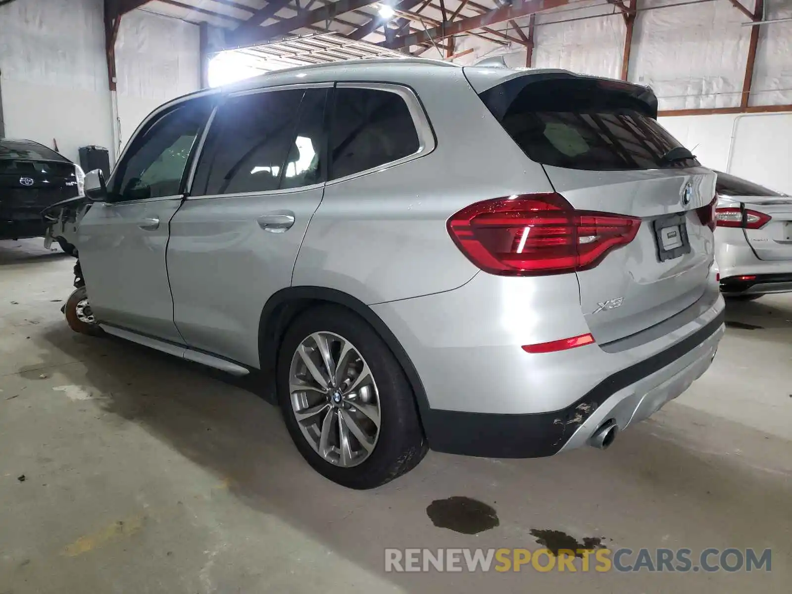 3 Photograph of a damaged car 5UXTR9C54KLR08689 BMW X3 2019