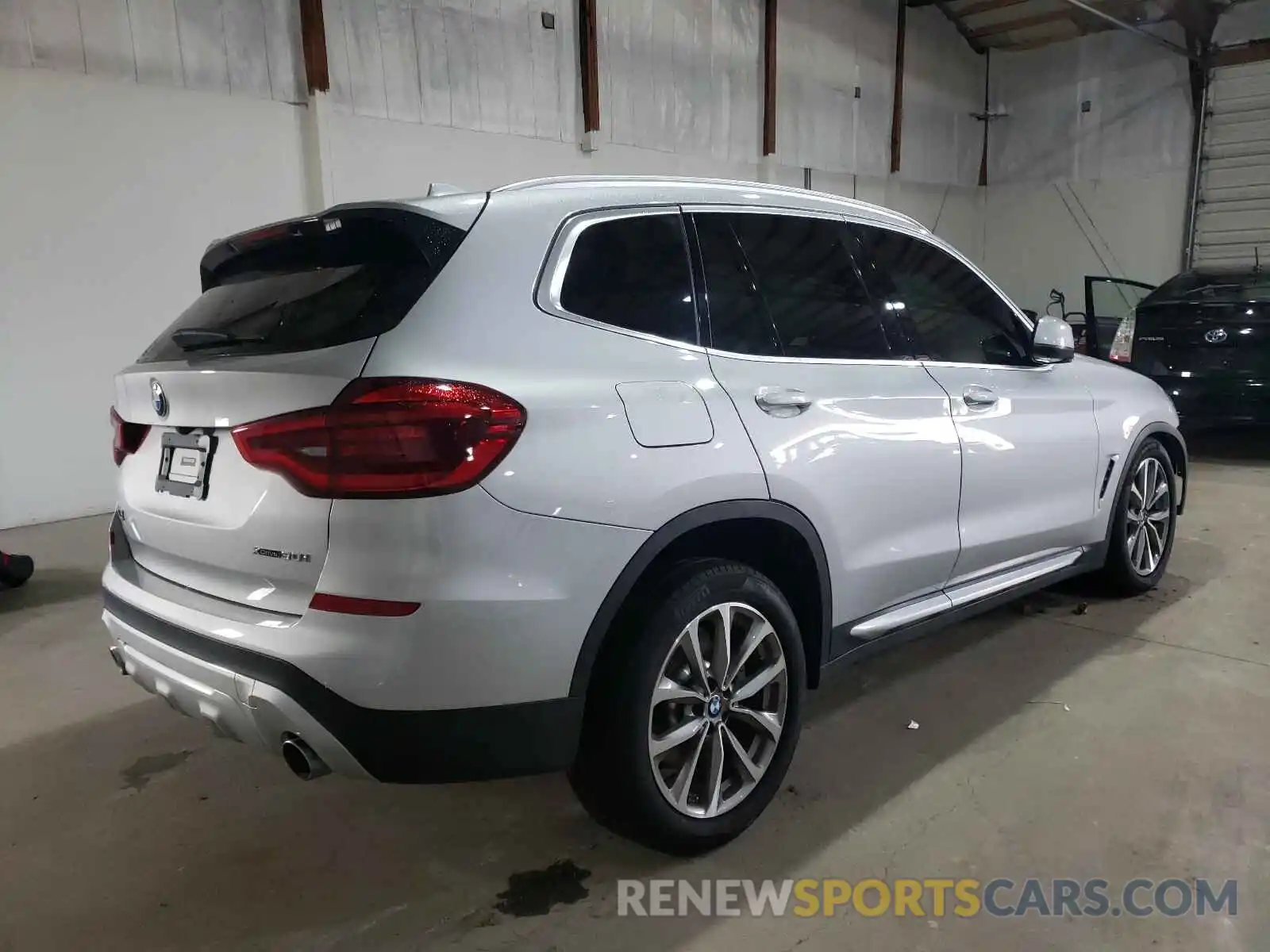 4 Photograph of a damaged car 5UXTR9C54KLR08689 BMW X3 2019