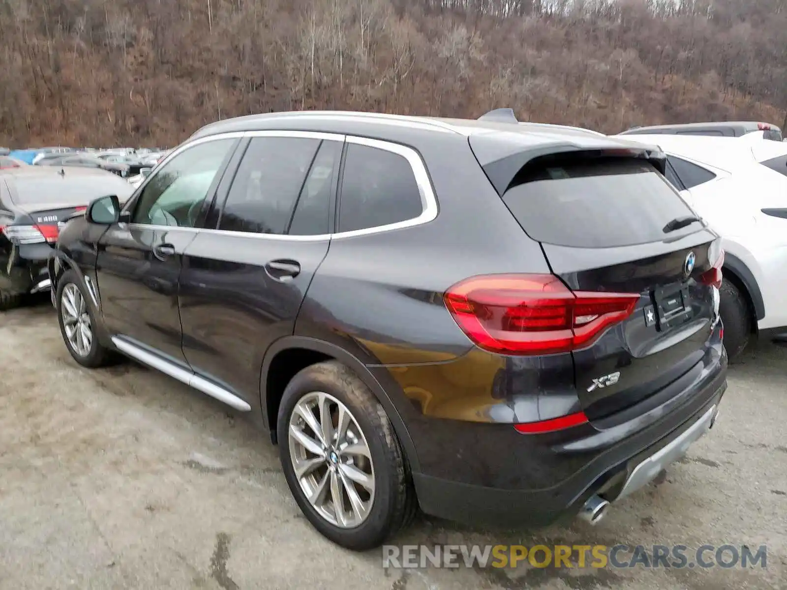 3 Photograph of a damaged car 5UXTR9C55KLD94760 BMW X3 2019