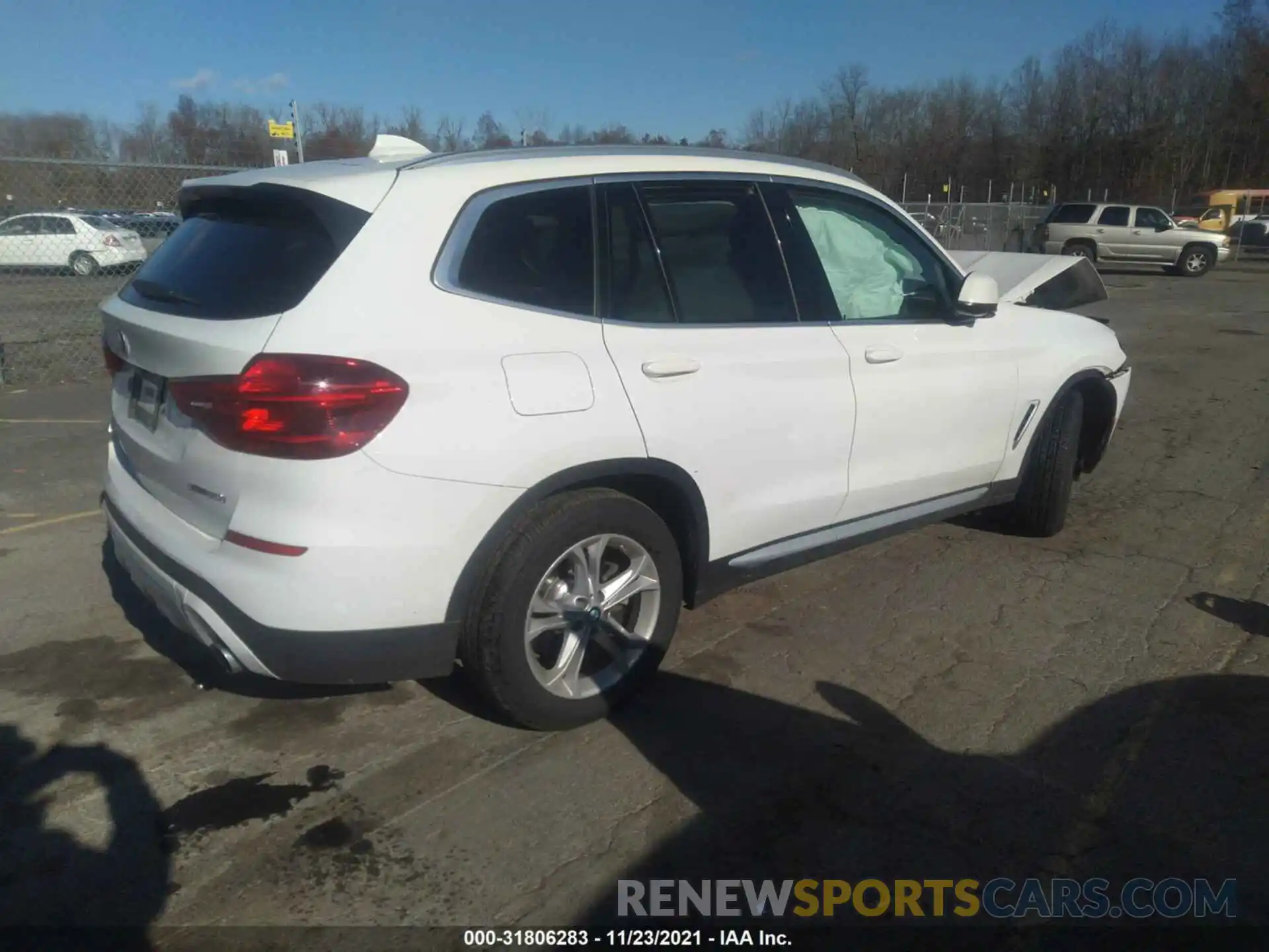 4 Photograph of a damaged car 5UXTR9C55KLD94919 BMW X3 2019