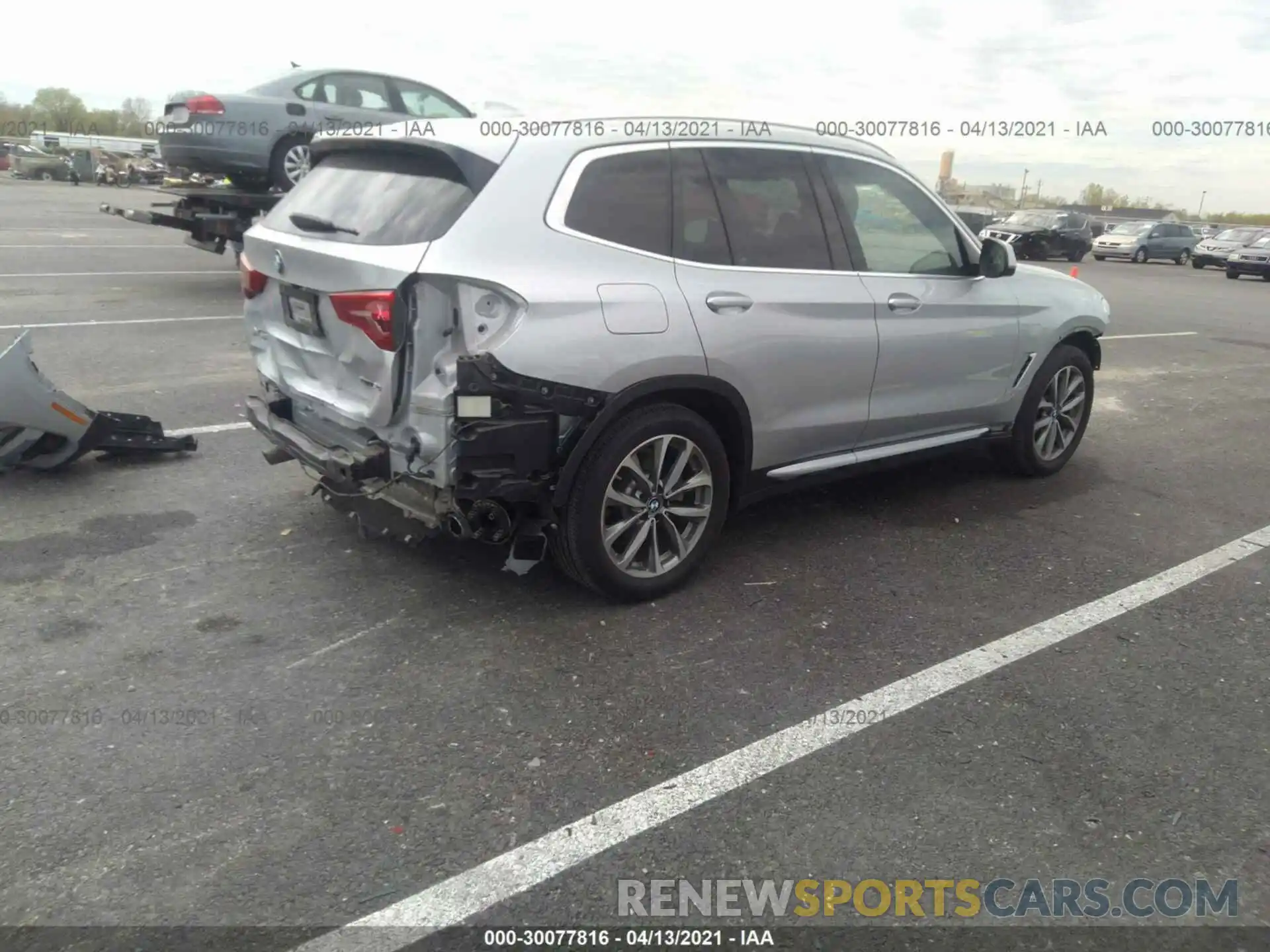 4 Photograph of a damaged car 5UXTR9C55KLD95715 BMW X3 2019