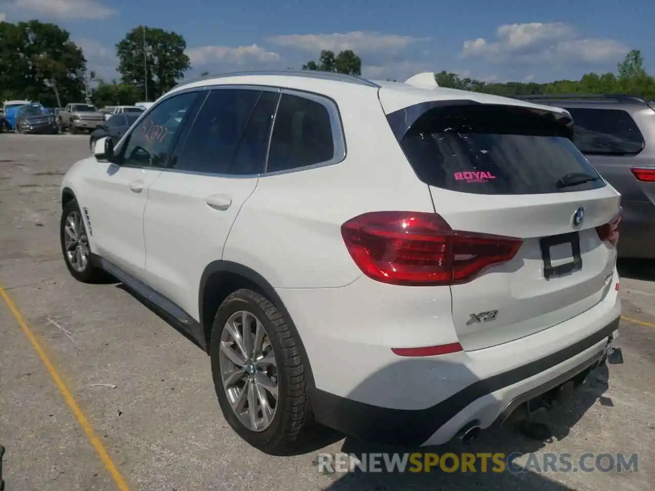 3 Photograph of a damaged car 5UXTR9C55KLD97707 BMW X3 2019