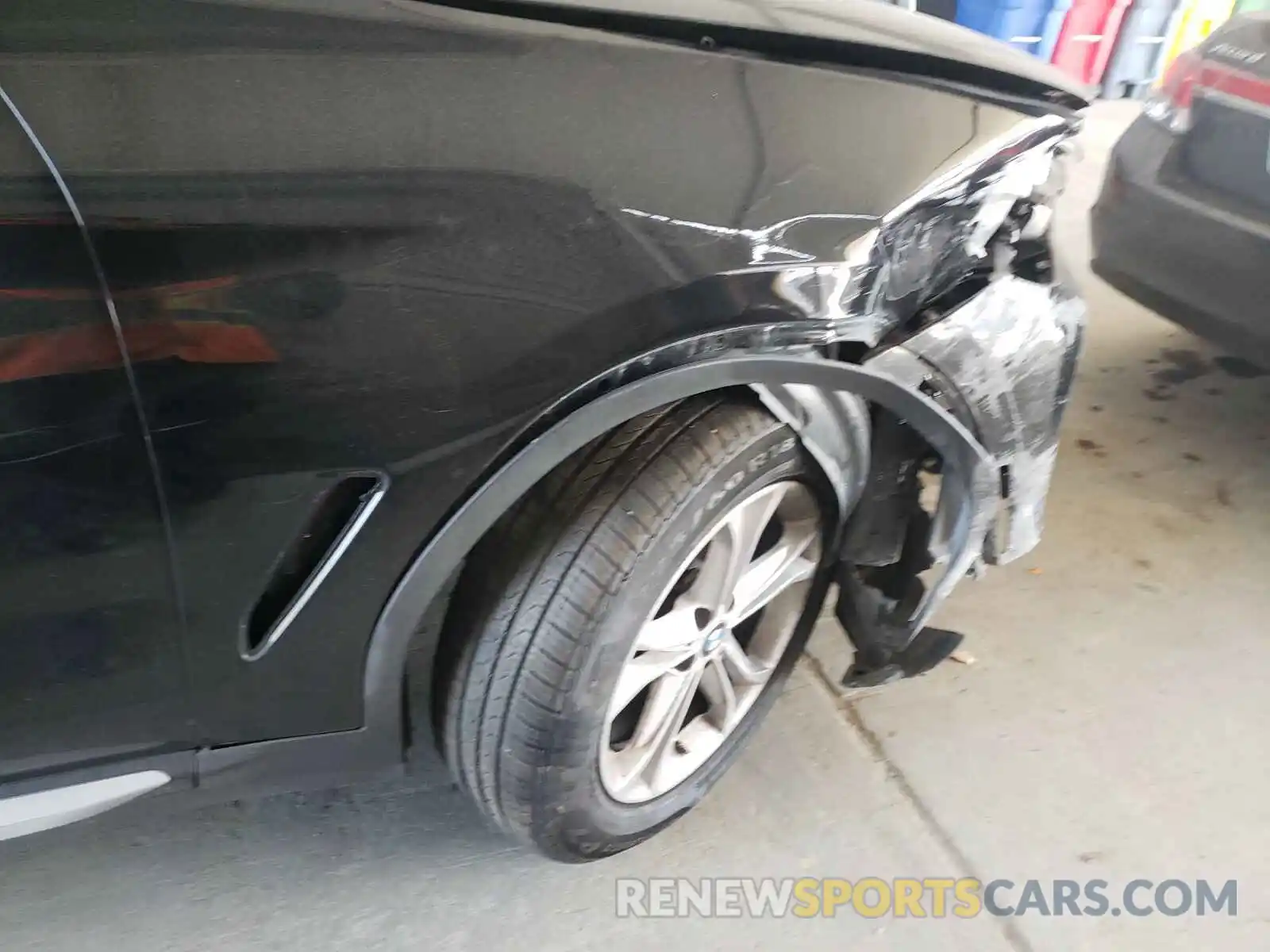 9 Photograph of a damaged car 5UXTR9C55KLE16787 BMW X3 2019
