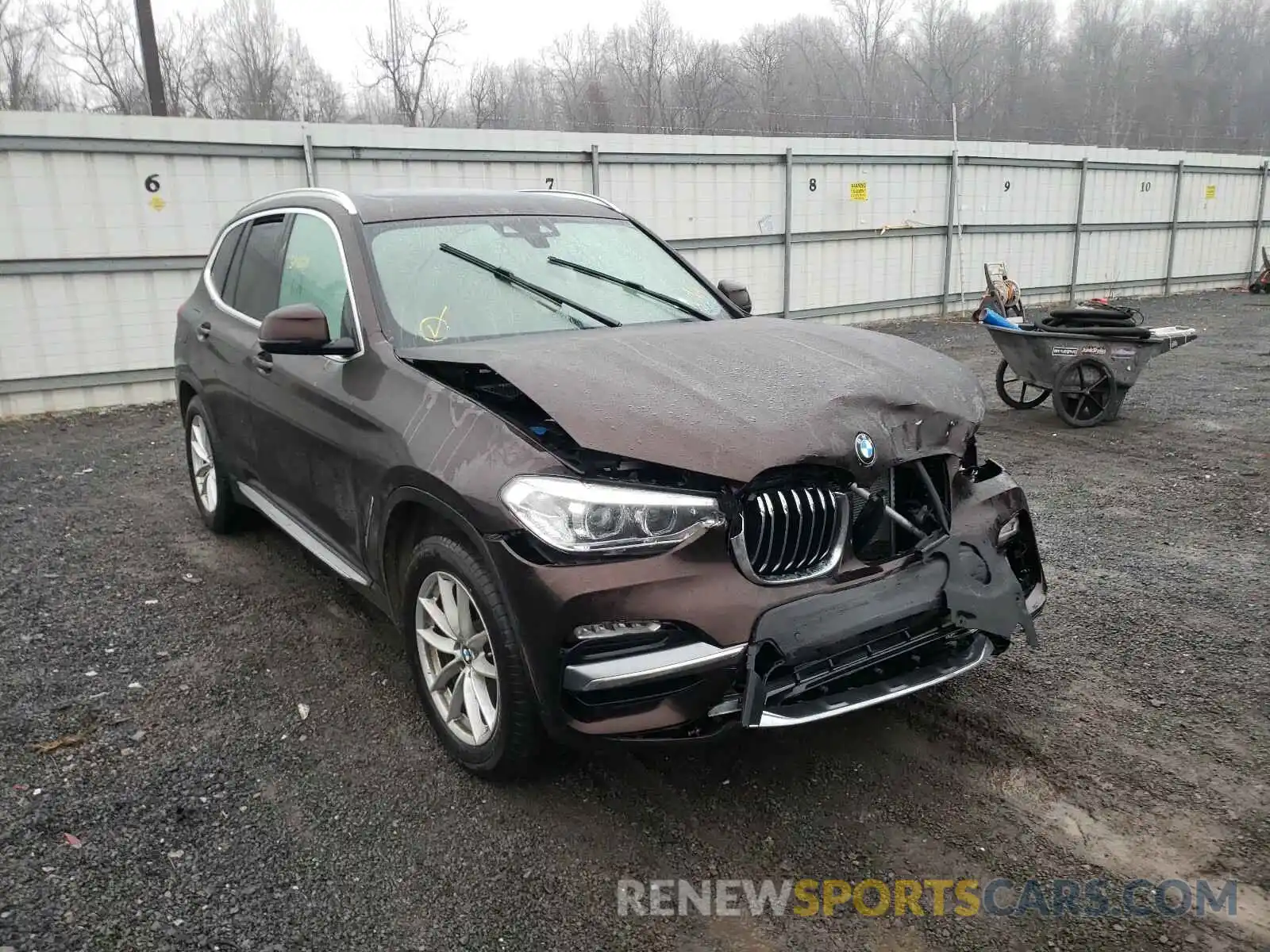 1 Photograph of a damaged car 5UXTR9C55KLE17910 BMW X3 2019