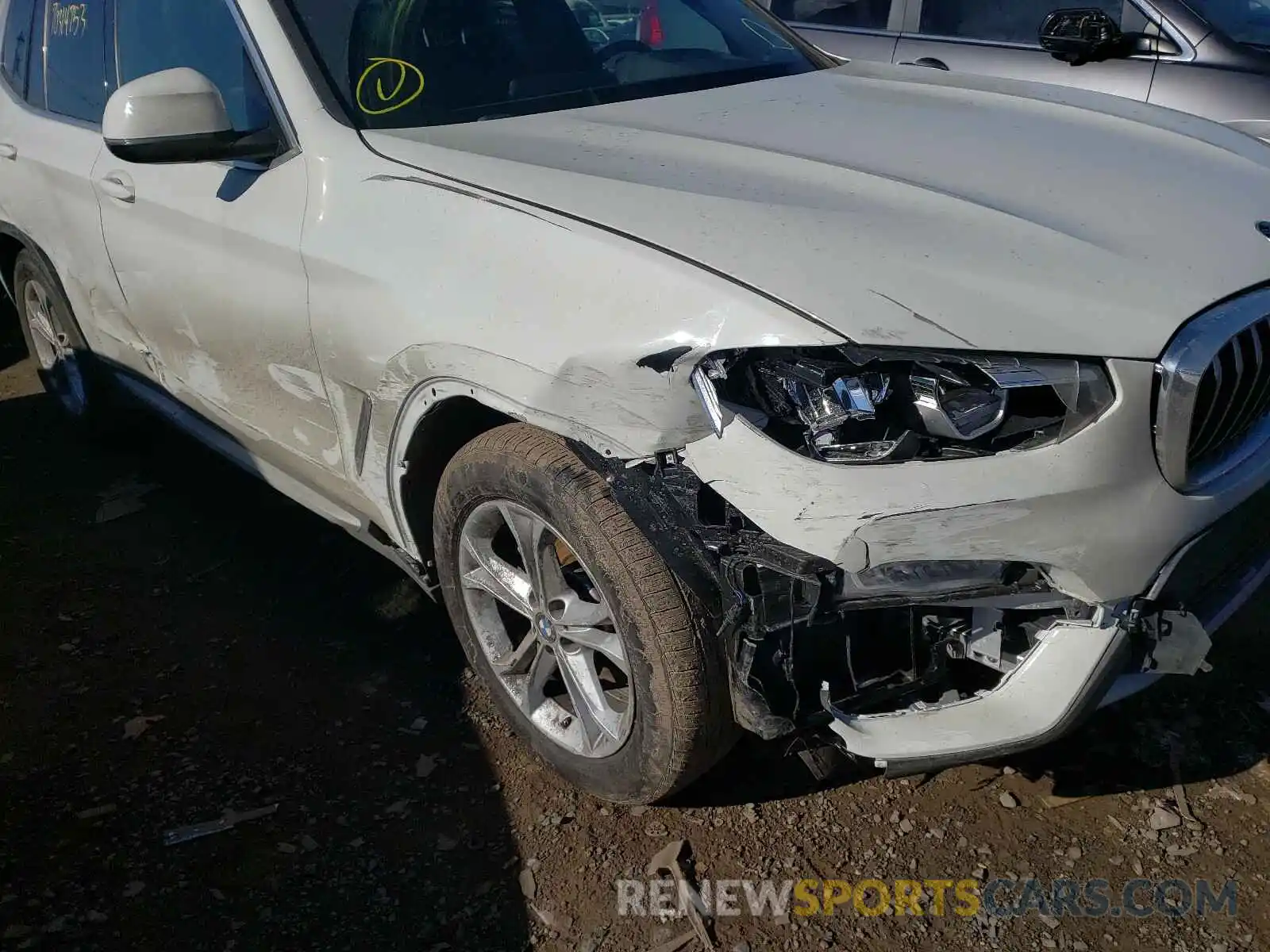 9 Photograph of a damaged car 5UXTR9C55KLE18331 BMW X3 2019