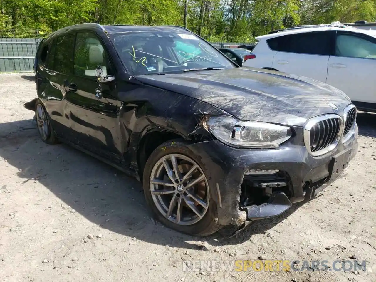 1 Photograph of a damaged car 5UXTR9C55KLE19625 BMW X3 2019