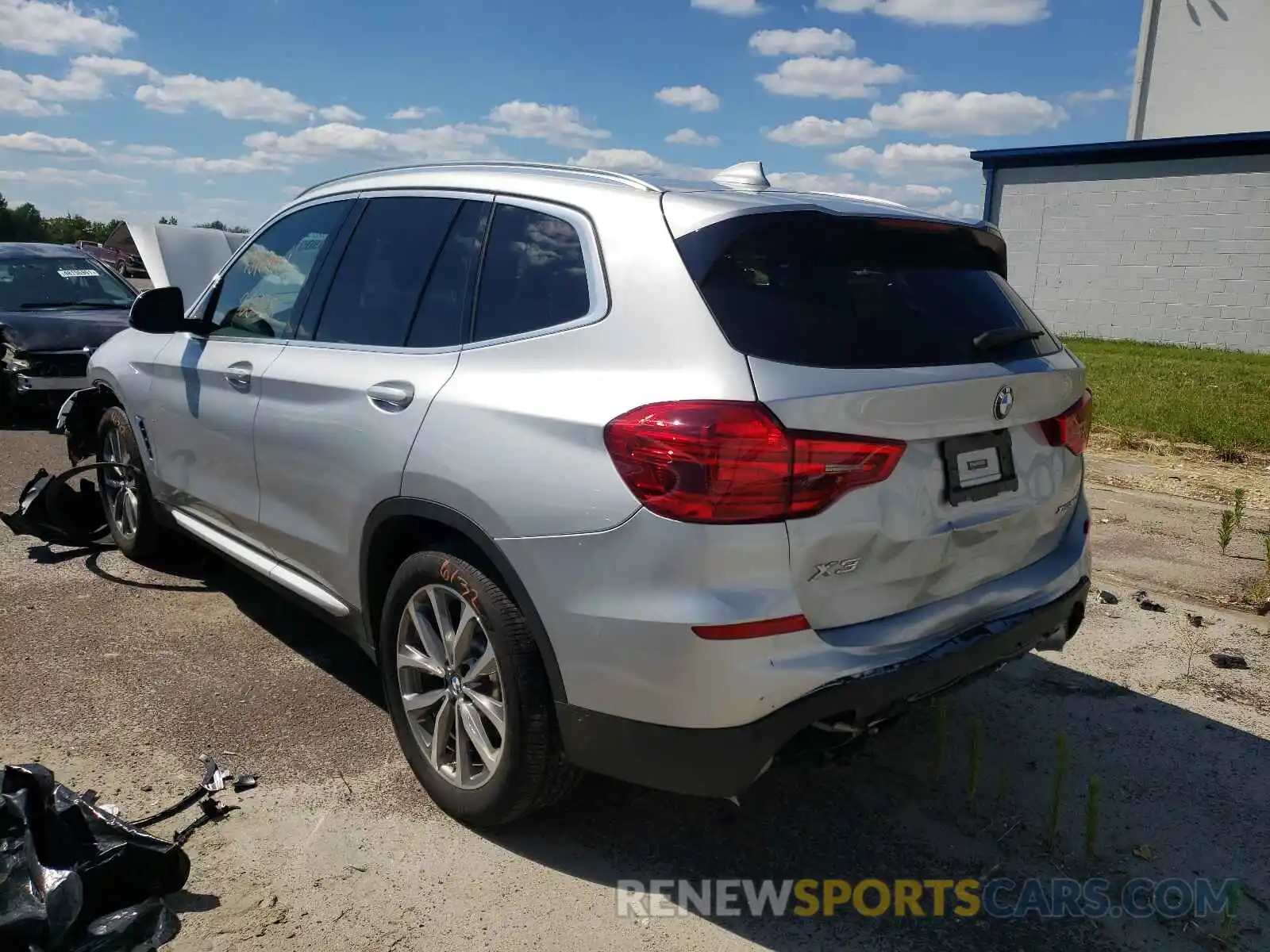 3 Photograph of a damaged car 5UXTR9C55KLP83671 BMW X3 2019